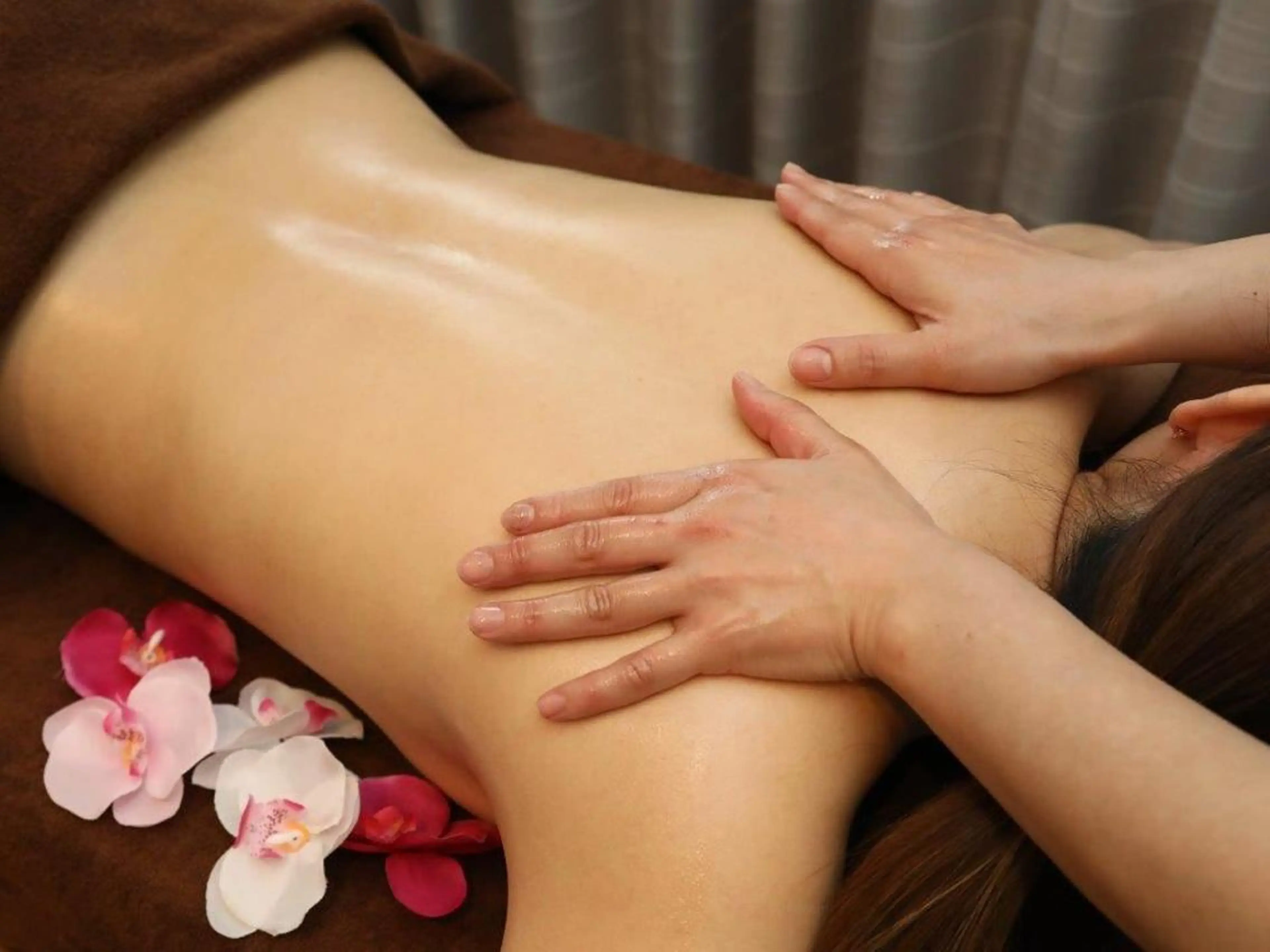 💐【 ♪ 美容day ♪ 】全身アロマオイル＆フェイシャルエステ70分コース💐の写真