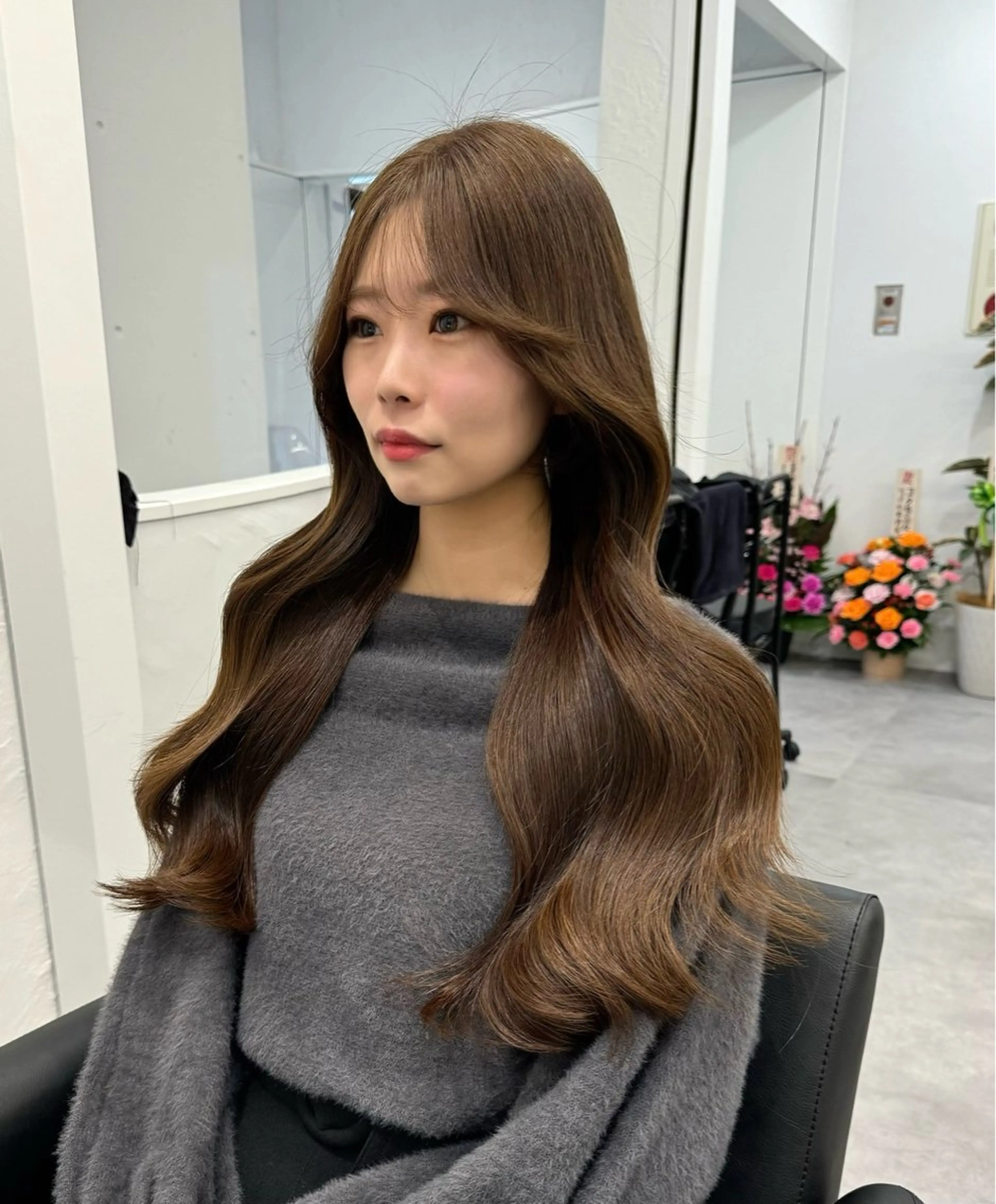 ロング 髪質改善韓国レイヤー SHIORI🦋のヘアスタイル