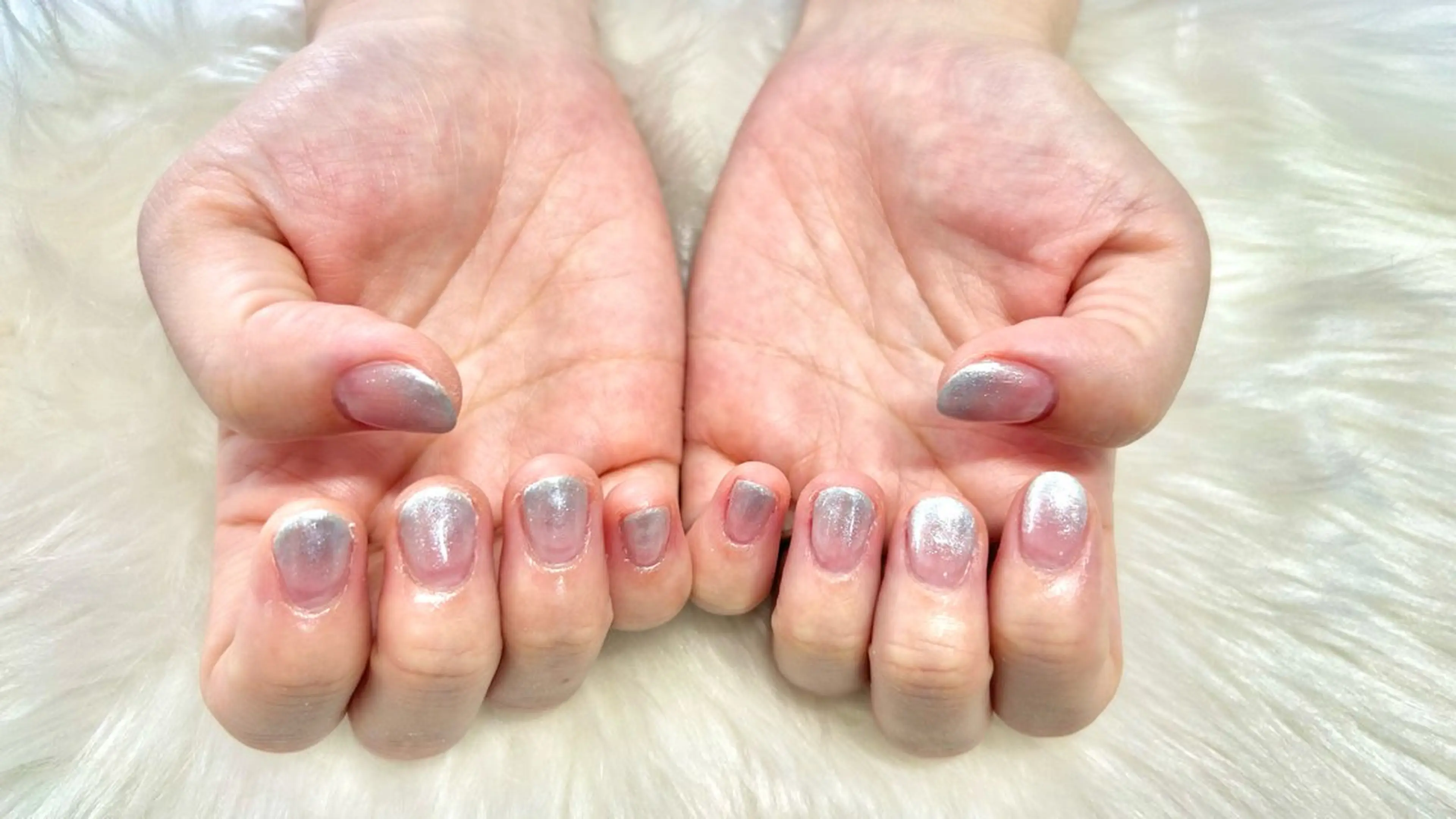 ネイル Rich to安城店所属・二階堂 晴菜のネイルデザイン