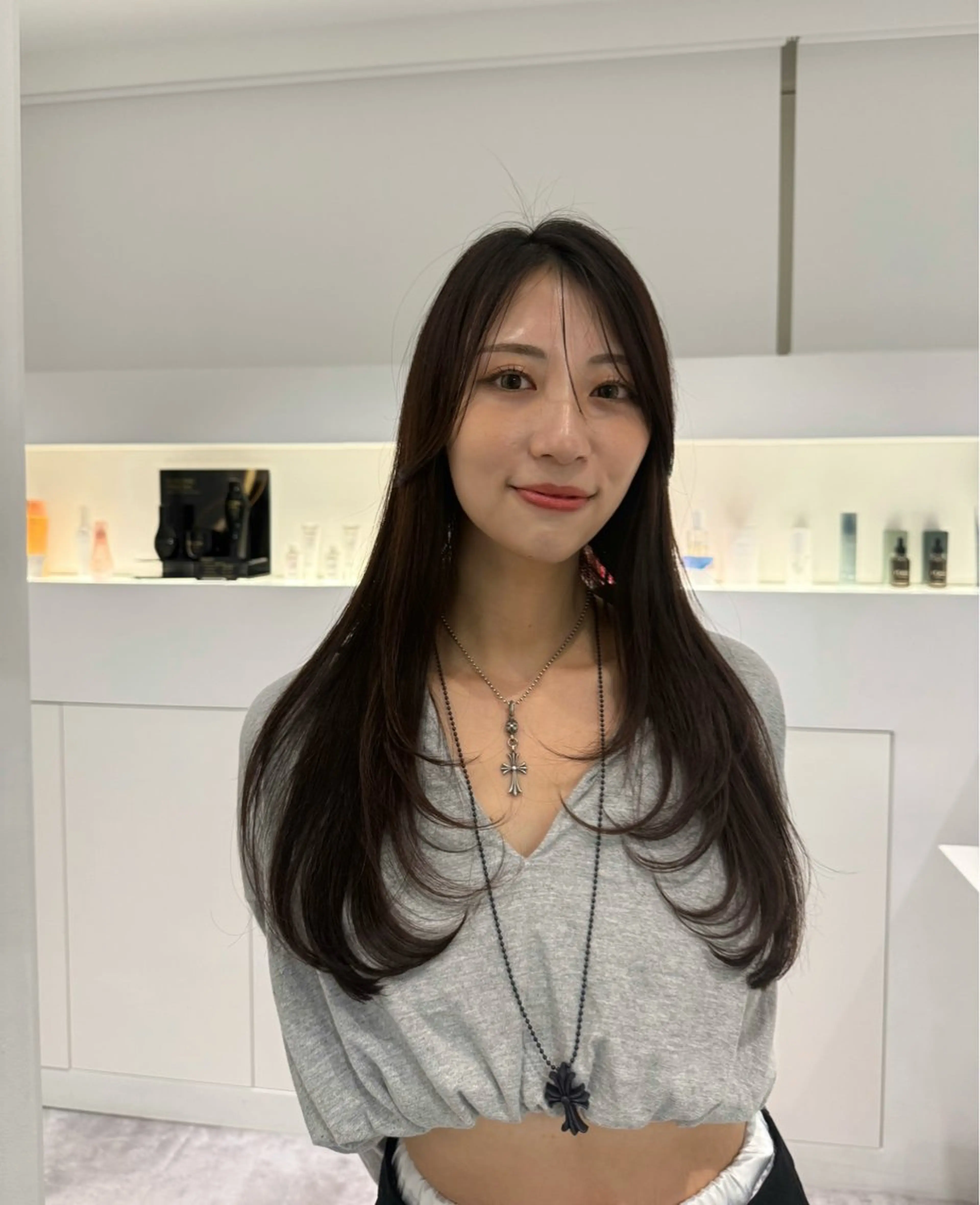 レイヤーカット＋ケアカラーの写真