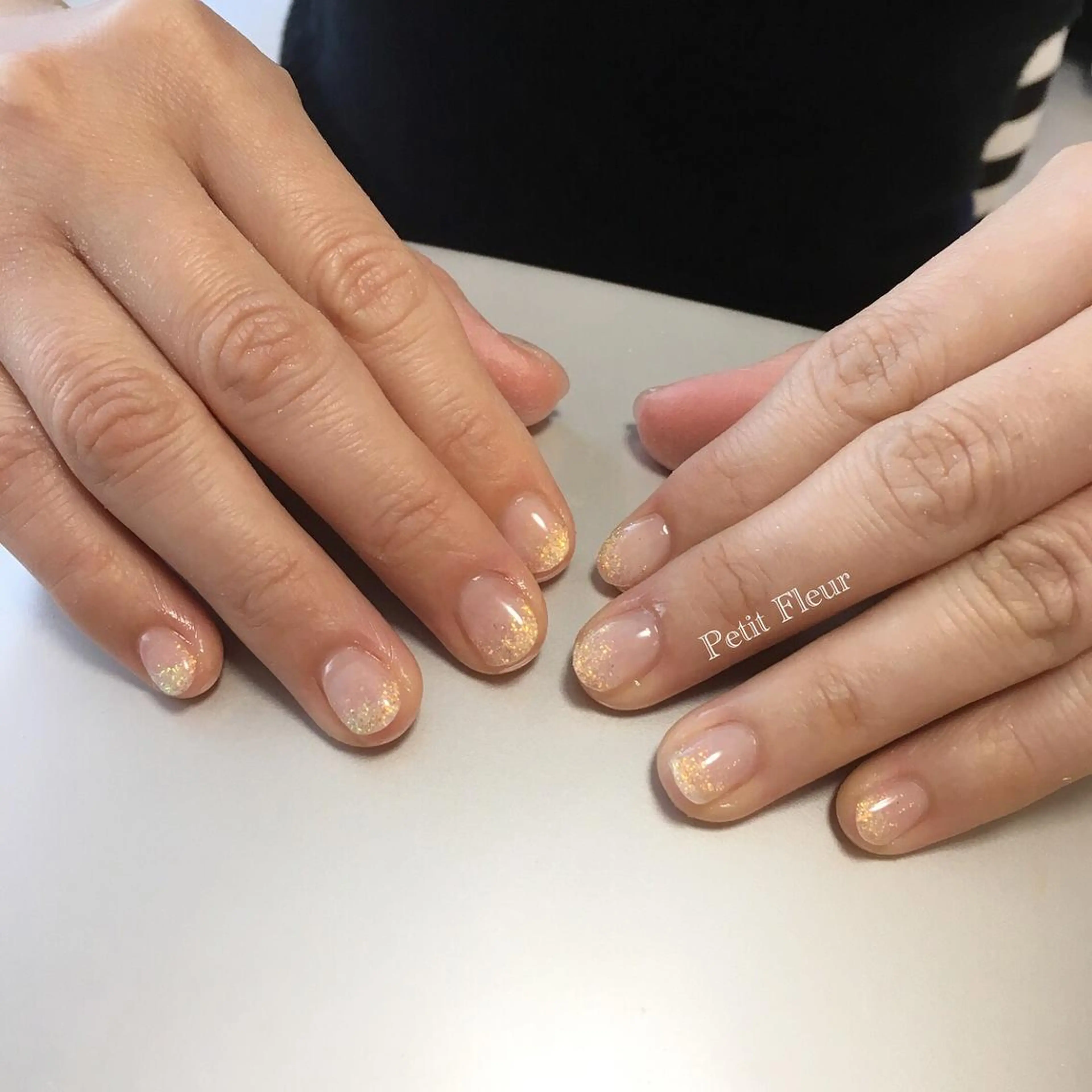 ネイル ハンドネイル Petit Fleur所属・青柳 亜梨奈のマツエク・マツパデザイン