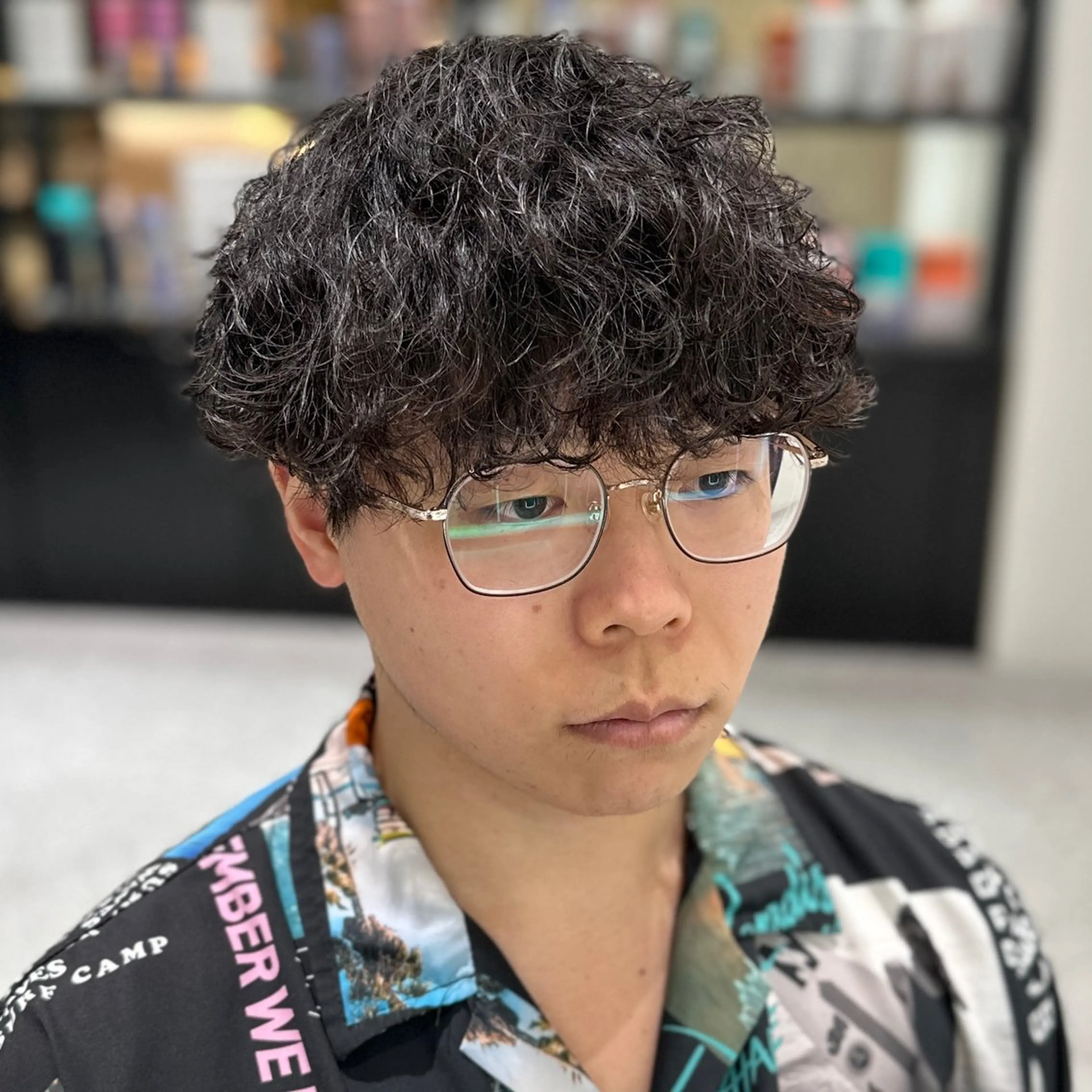 パーマ メンズ マッシュ メンズパーマ 波巻きパーマ レイヤー/グレージュ メンズパーマのヘアスタイル