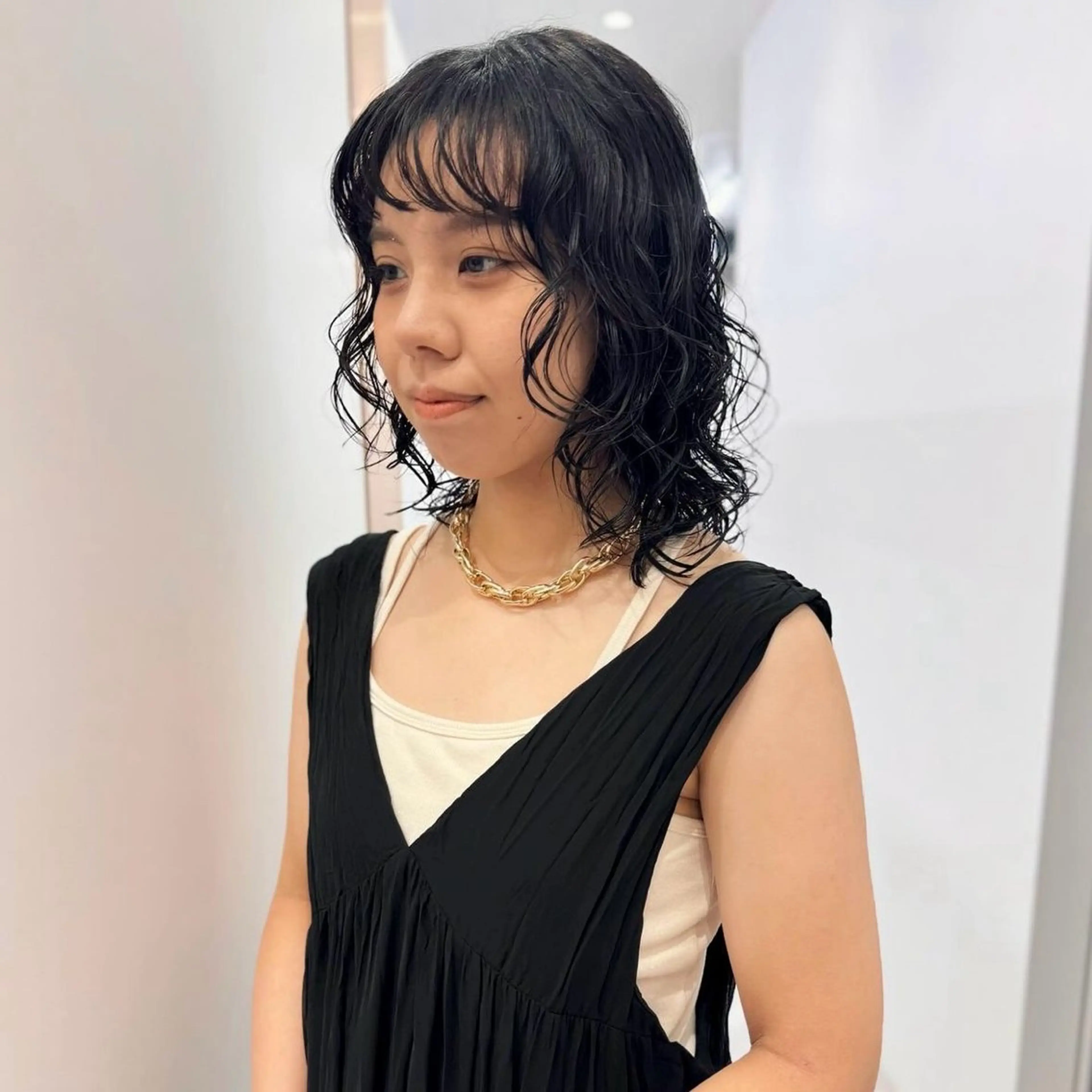 ミディアム パーマ ミディアムパーマ ウルフカット gotoday shaire salon 神戸三宮所属・ショート/パーマ/ MIOのヘアスタイル