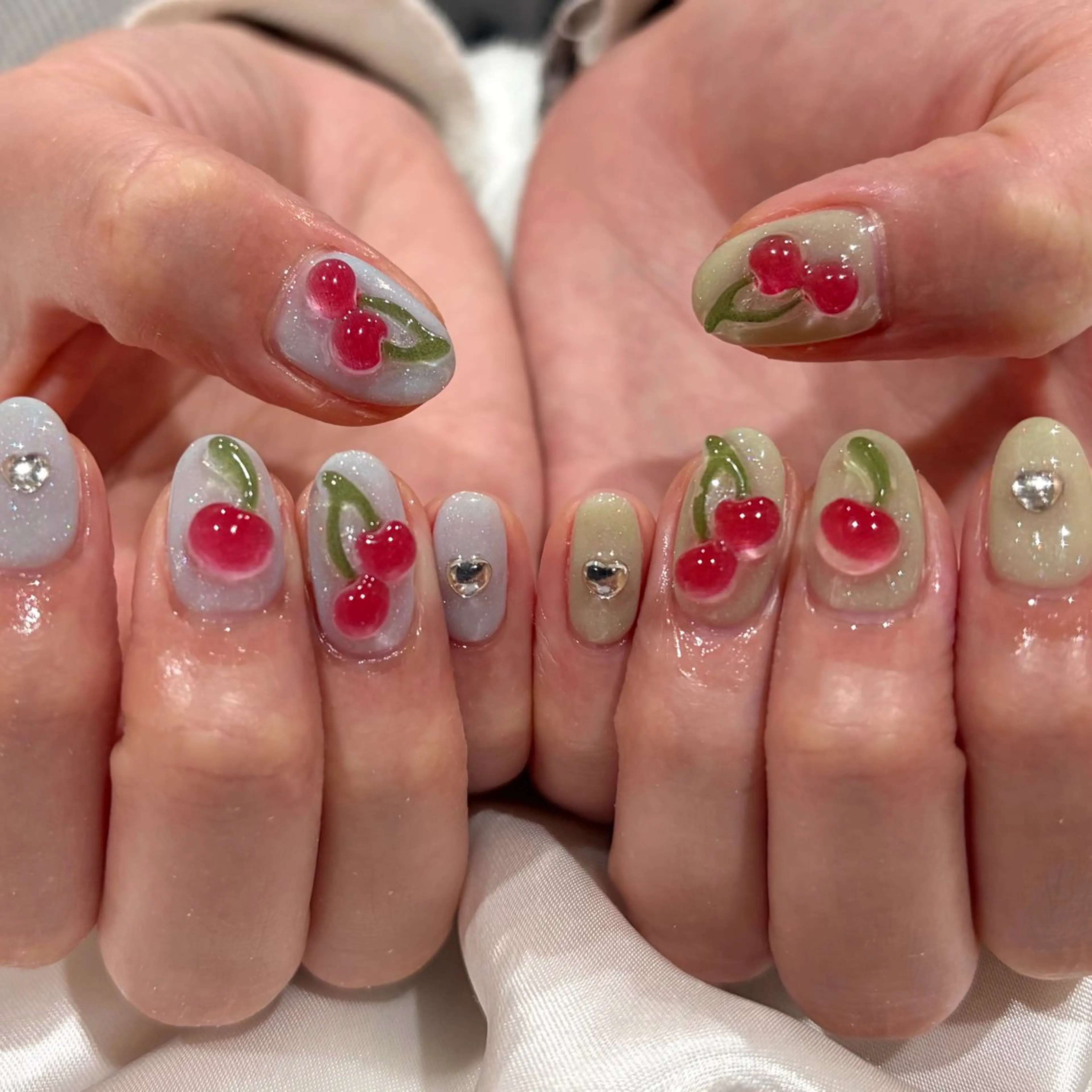 ネイル ハンドネイル sharesalon    room59所属・nozomi 🌙のネイルデザイン