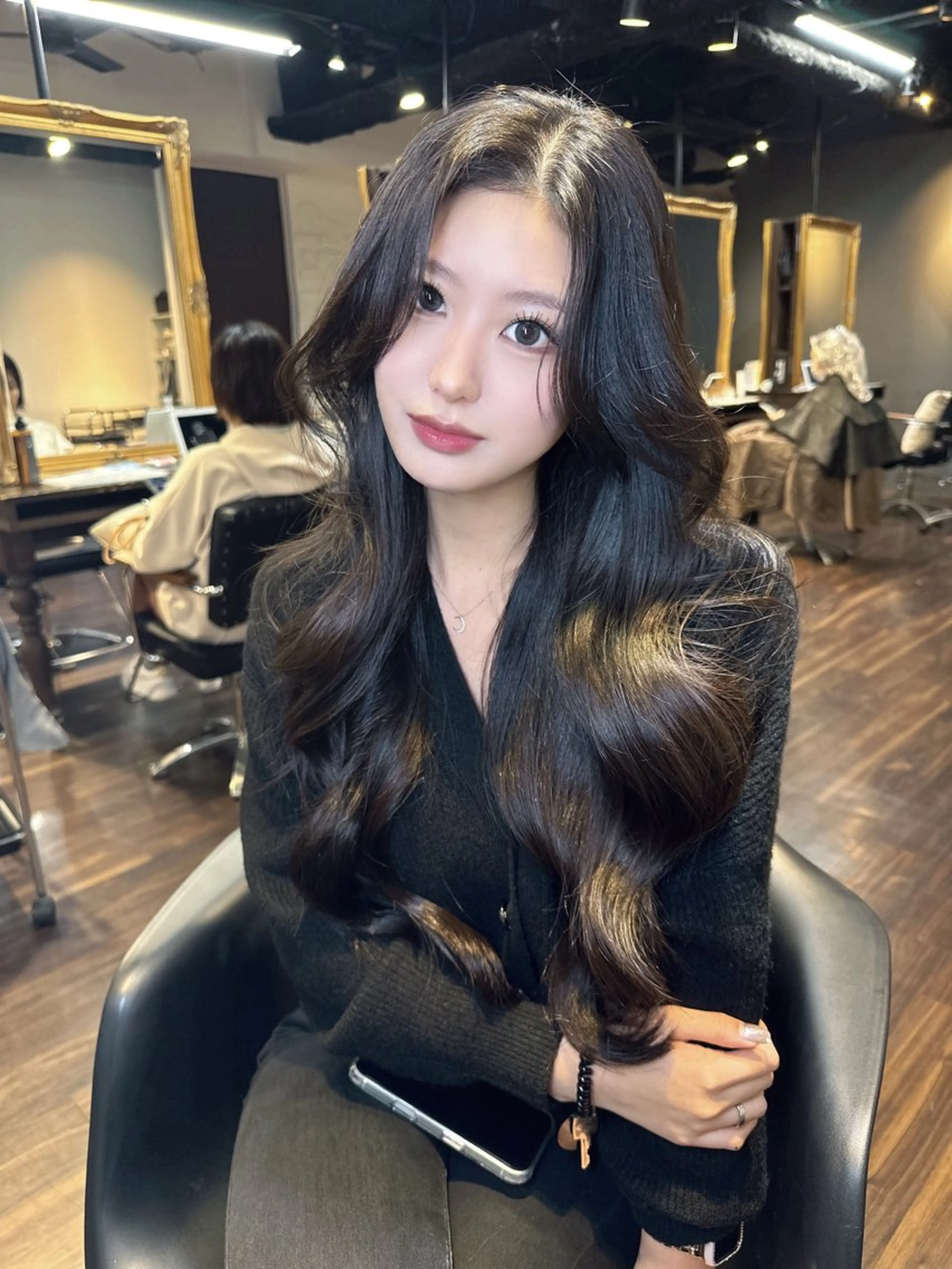 ロング カラー 髪質改善 レイヤーカット カット 縮毛矯正 トリートメント ワンホンヘア ケラチン/Kaitoのヘアスタイル