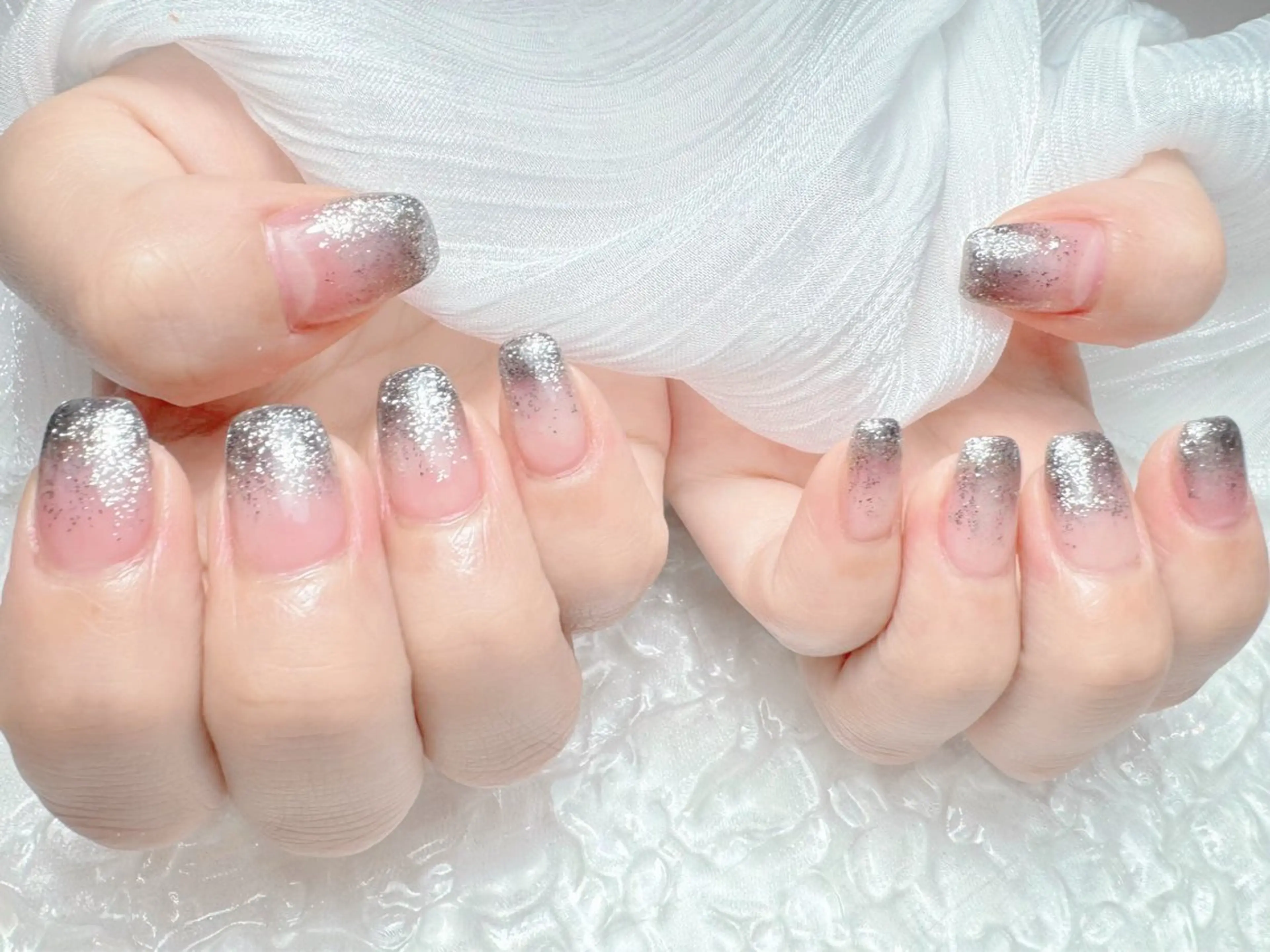 ネイル マジックミラー所属・マジック ミラーのネイルデザイン