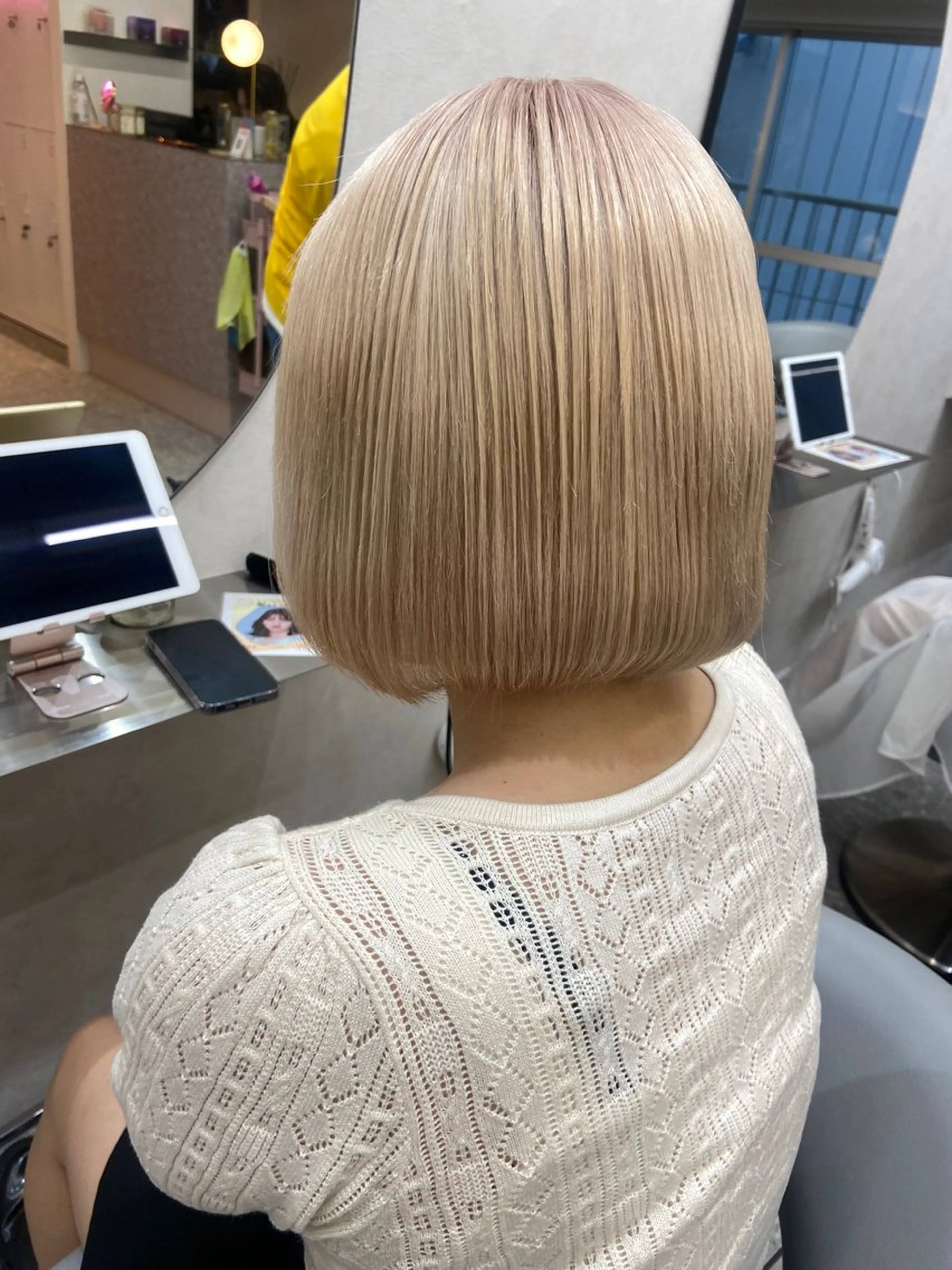 ミディアム カラー ベージュカラー ブリーチ ブロンド ケアブリーチ ダブルカラー カット ヘアカラー トリートメント 新宿/韓国ヘア 中明度カラー/かやのヘアスタイル