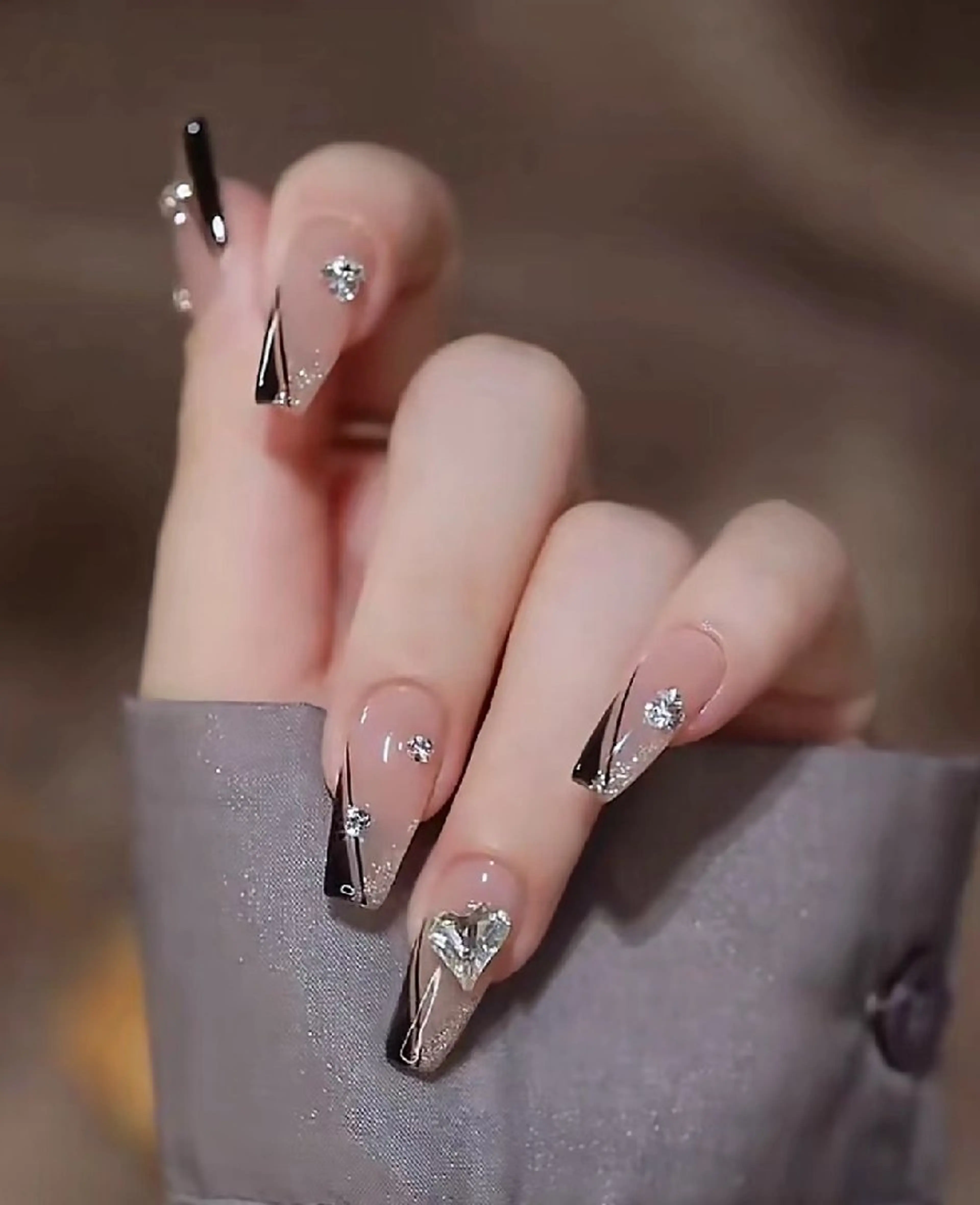 ネイル ハンドネイル 清水 美佳のネイルデザイン