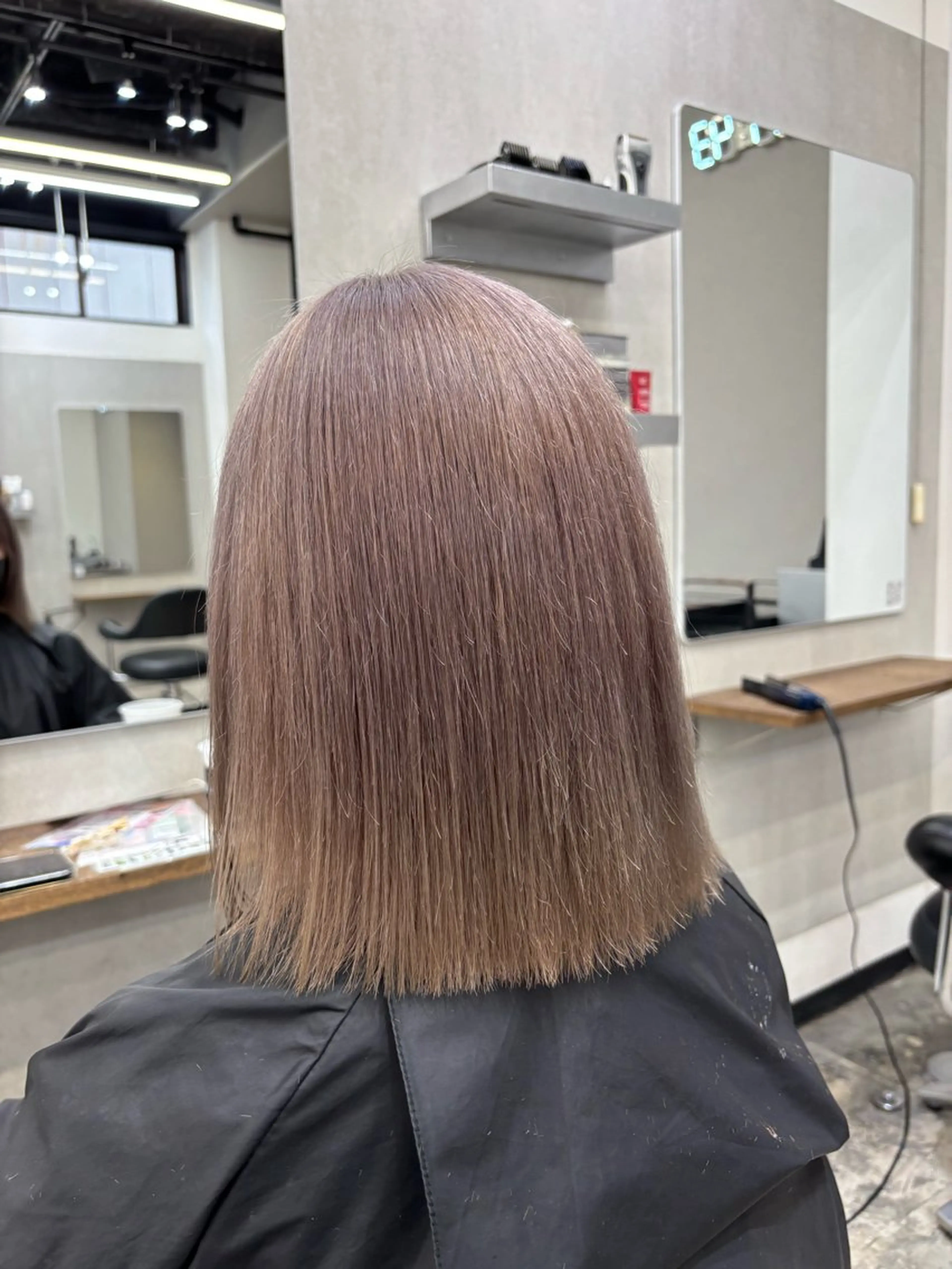 ロング ヘアカラー 🌈ハイトーンカラー ⋆˚ʚɞにいな🌈のヘアスタイル