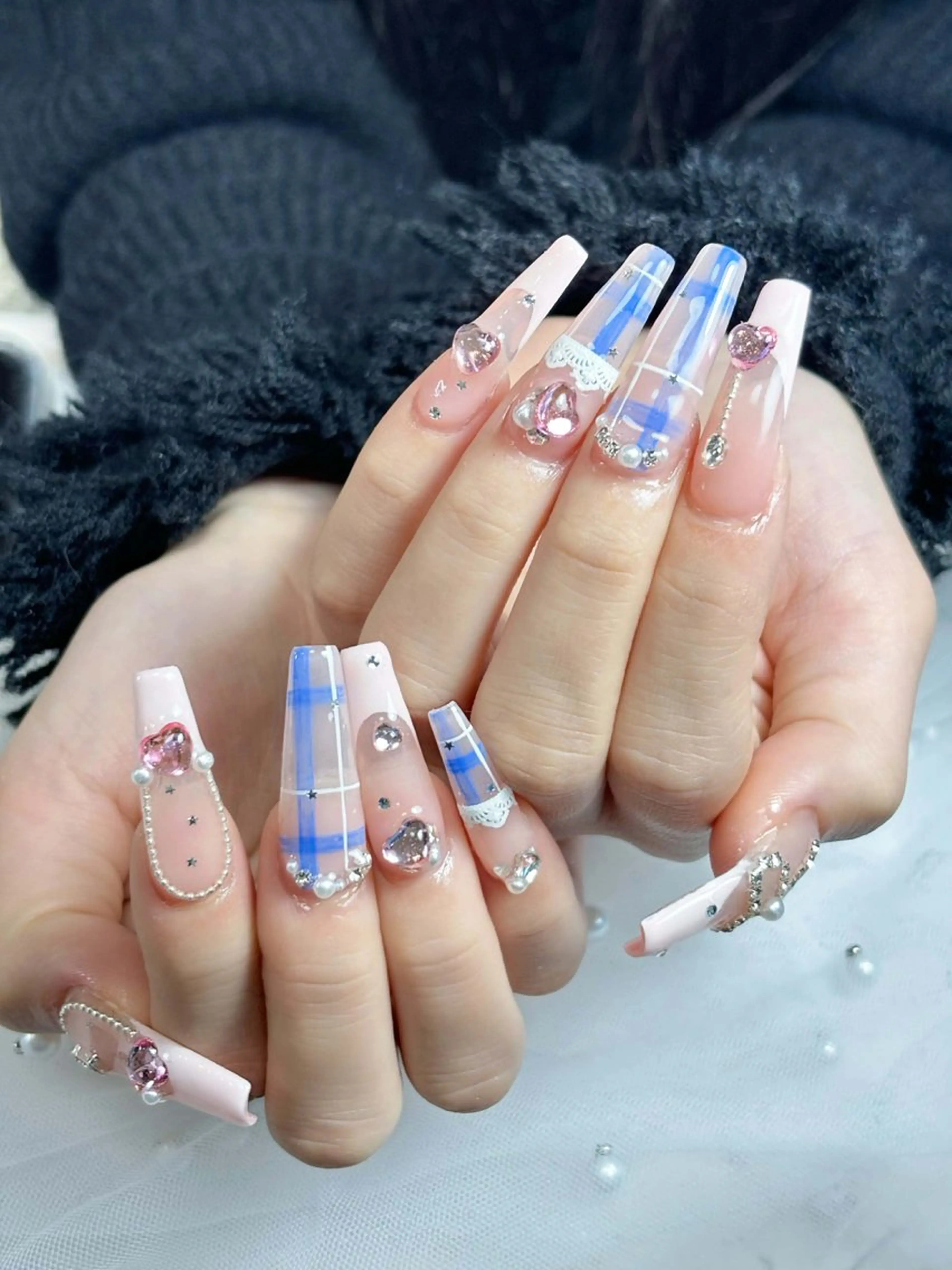 ネイル オーロラネイル ボルドー ブラウン 氷ネイル・うるうるネイル キラキラネイル Julli NailStudioのネイルデザイン