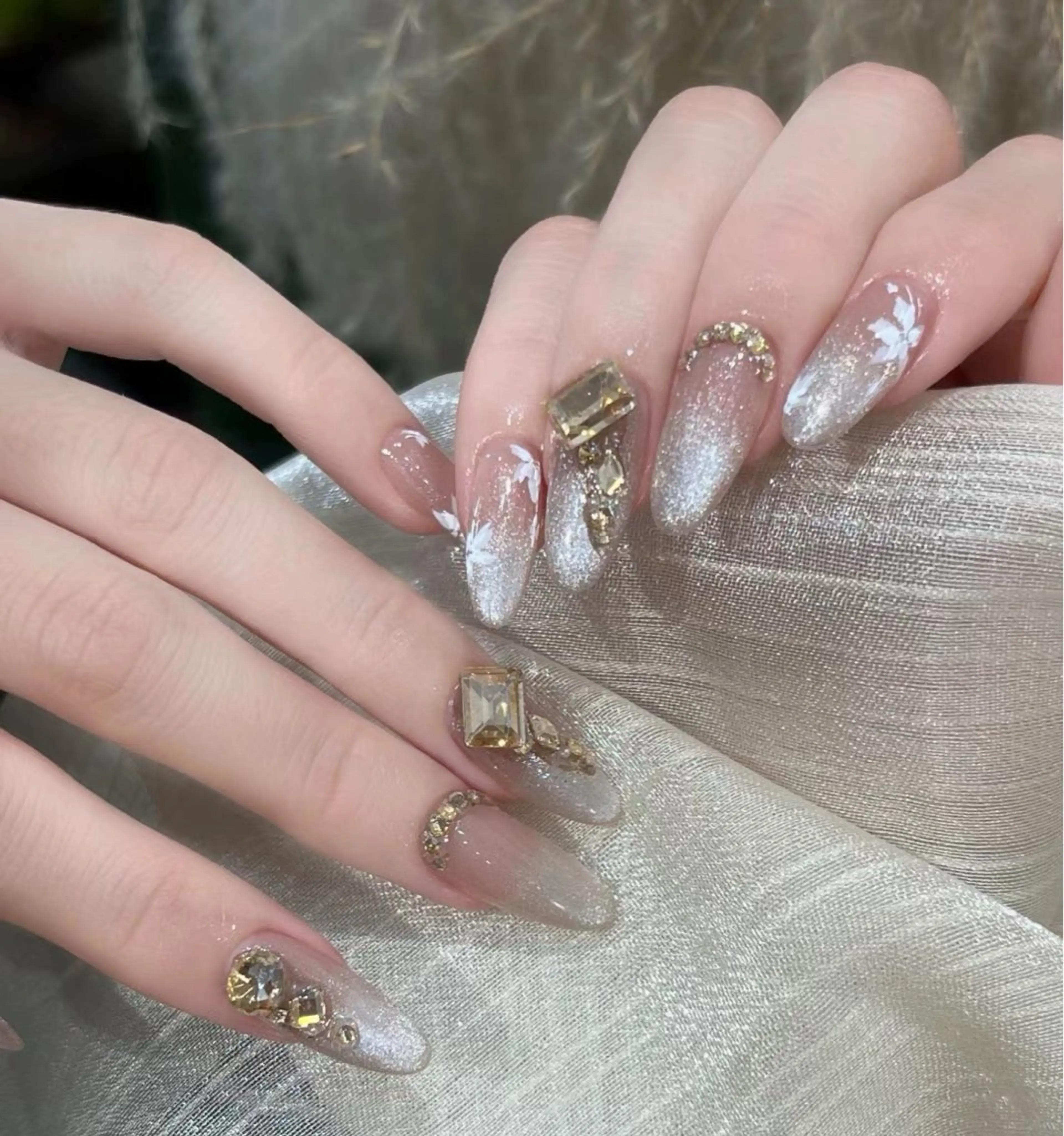 ネイル ハンドネイル ハンドケア pink ladyサロン所属・べ にのネイルデザイン