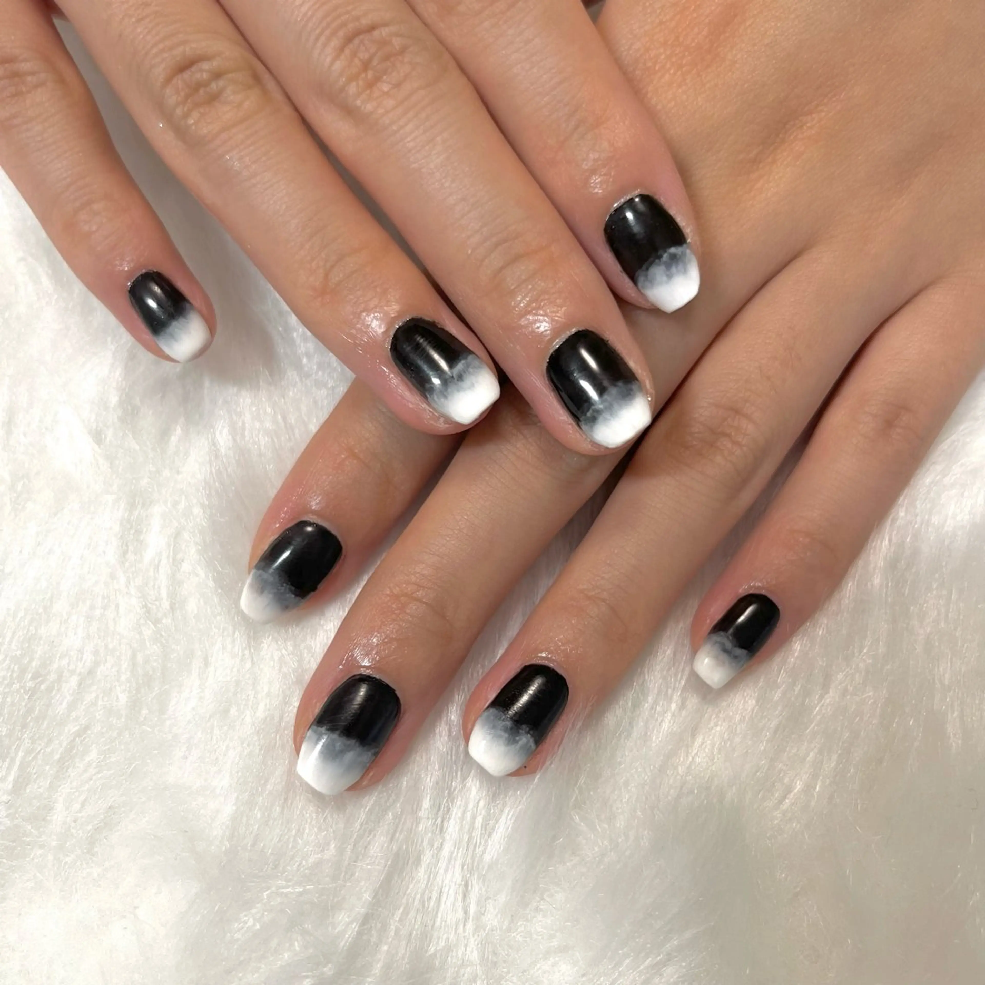 ネイル フットネイル フレンチネイル グラデーション 持ち込み ワンカラーネイル nail salon orchidのネイルデザイン