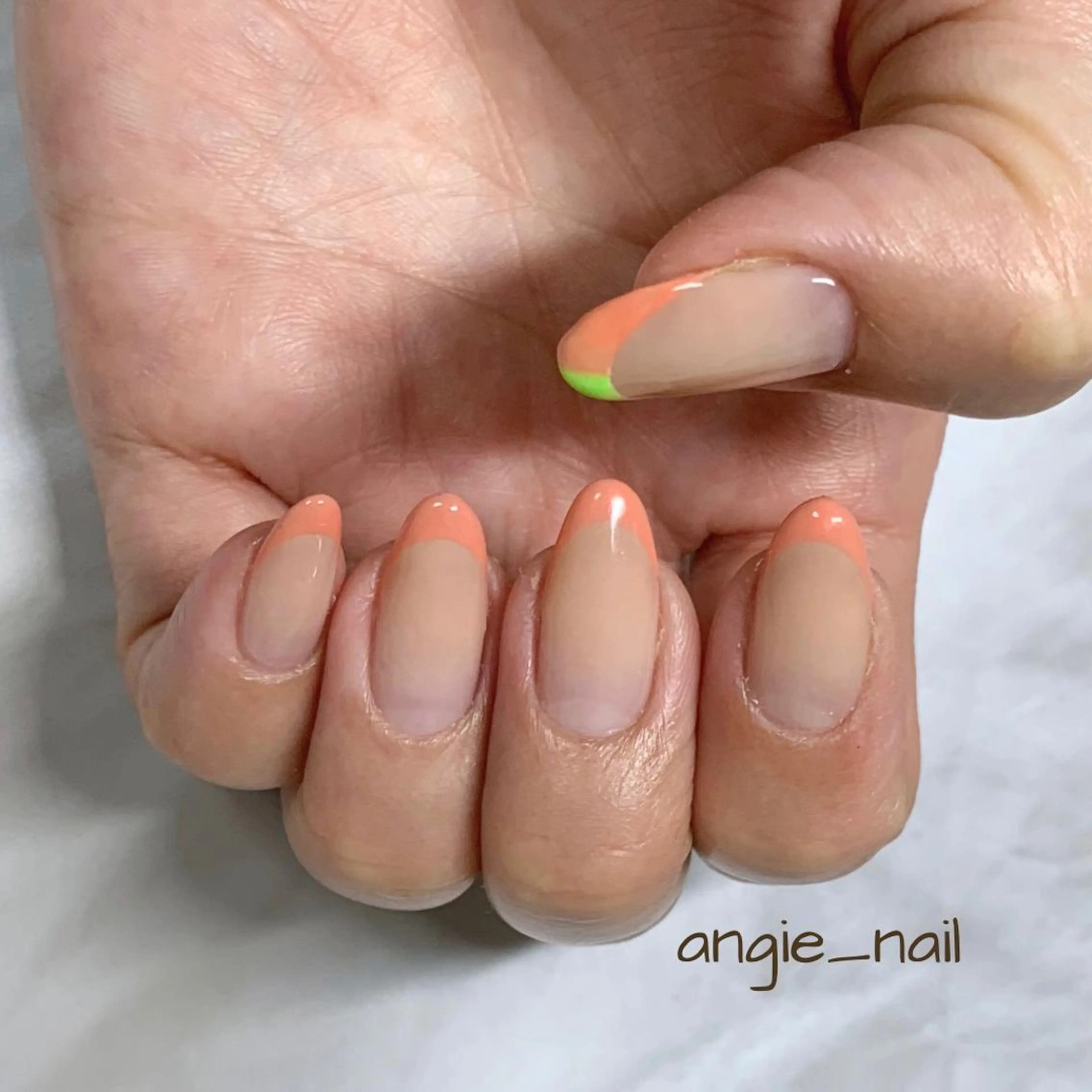 ネイル フレンチネイル angie nailのネイルデザイン