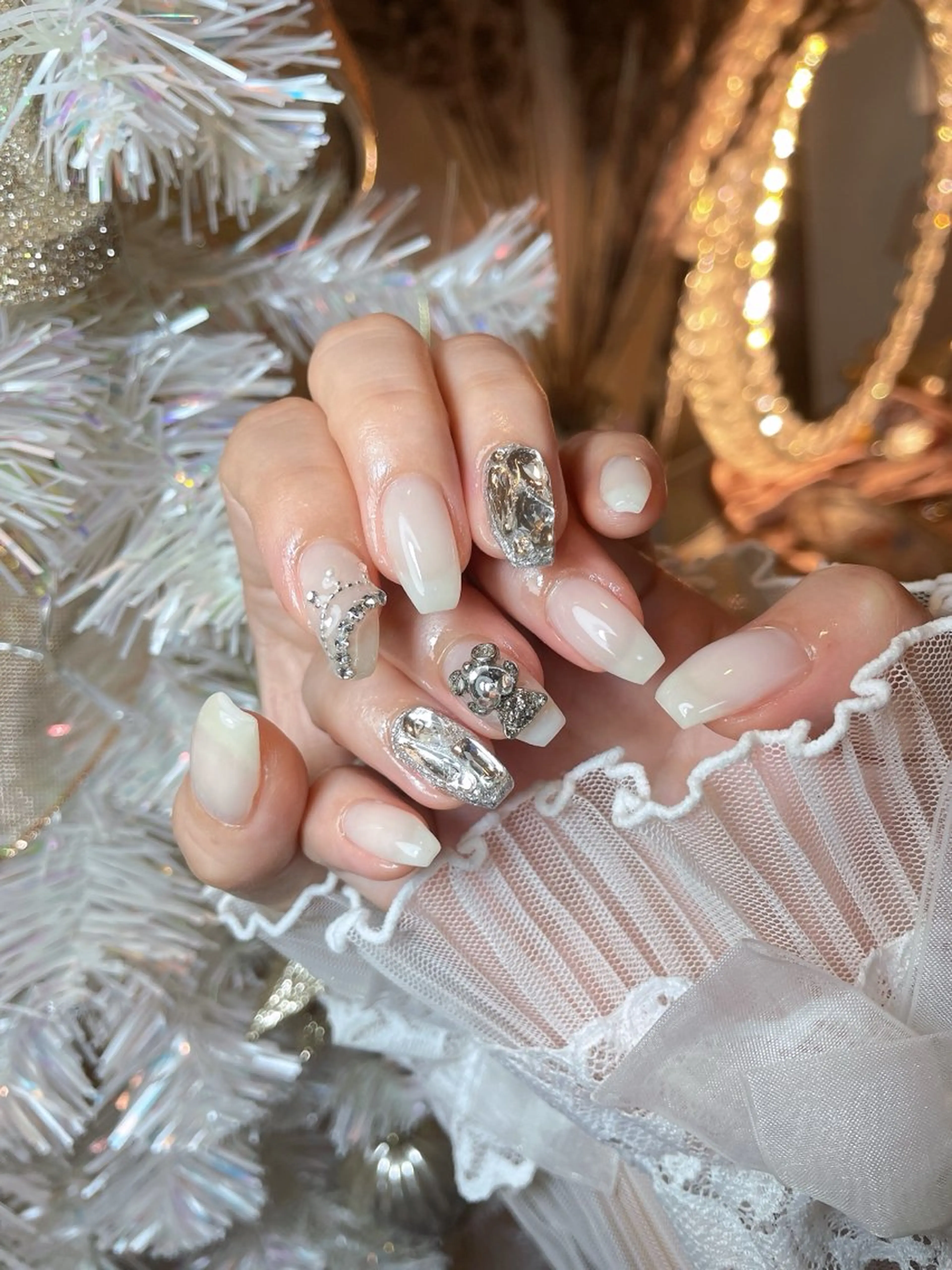 ネイル 23時まで❤︎韓国、 ワンホンネイルのネイルデザイン