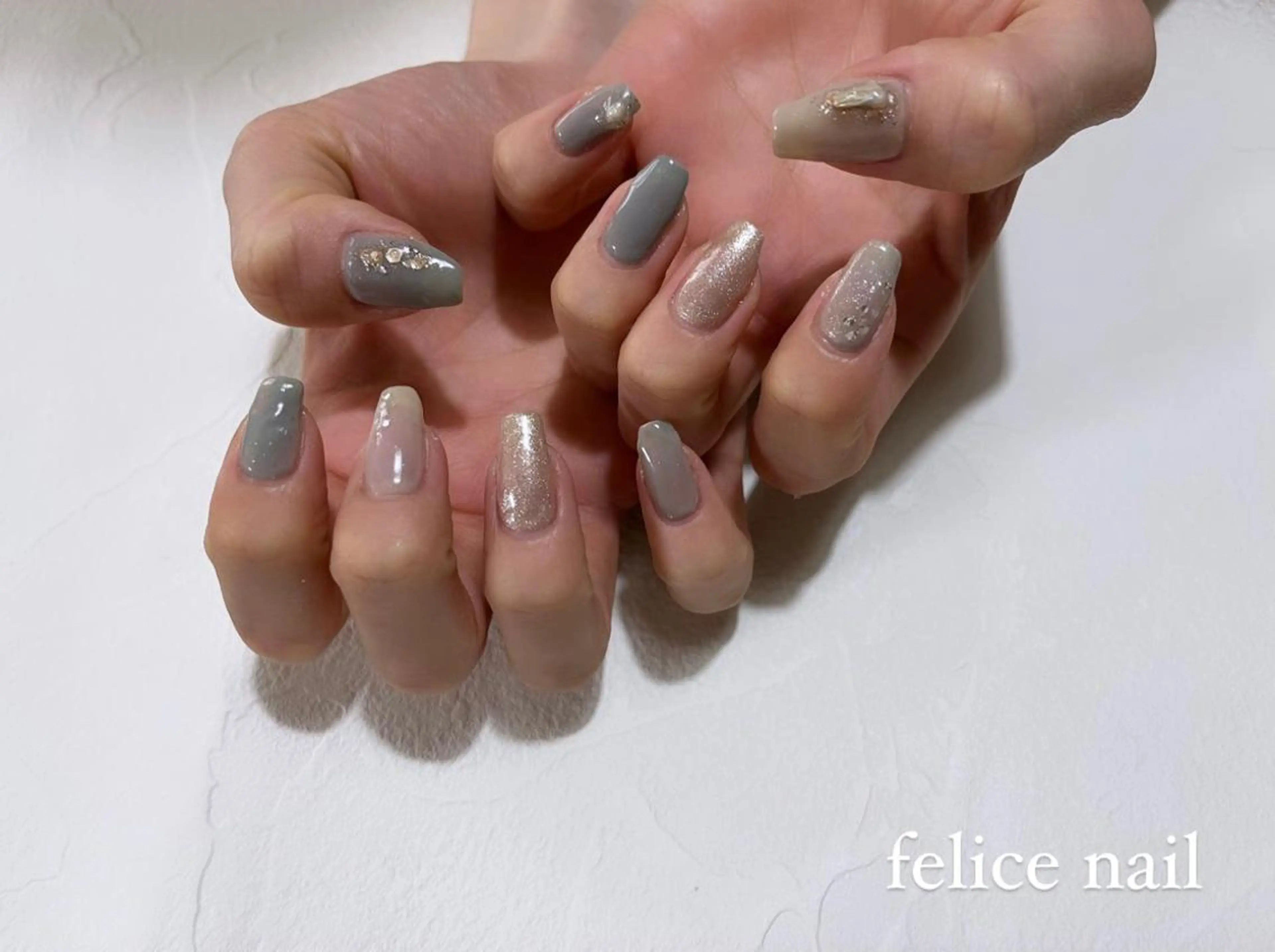 ネイル 水色 ニュアンスネイル felice nailのネイルデザイン