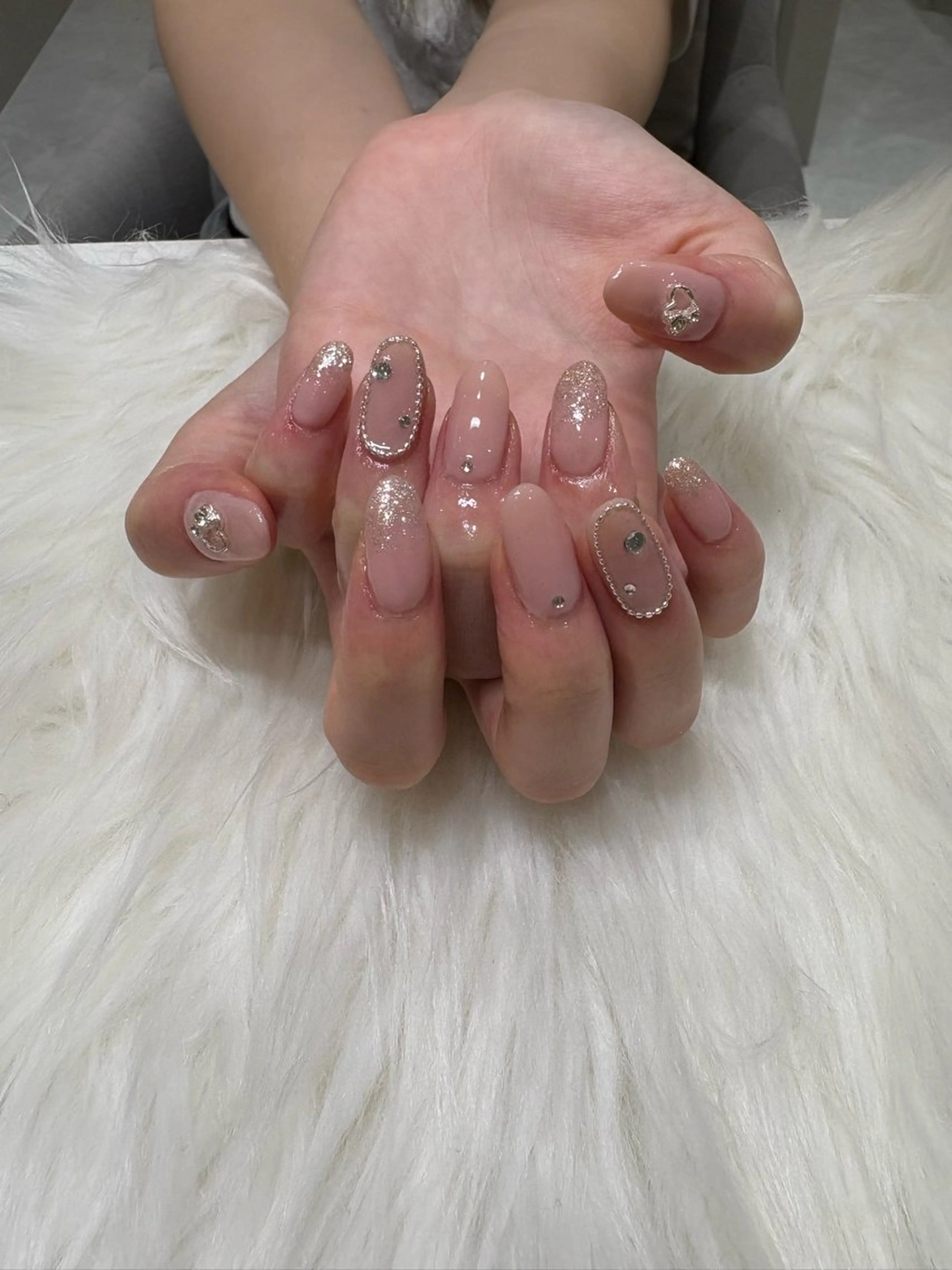 ネイル GO TODAY シェアサロン 渋谷Orla店所属・シオリ ⪩⪨のネイルデザイン