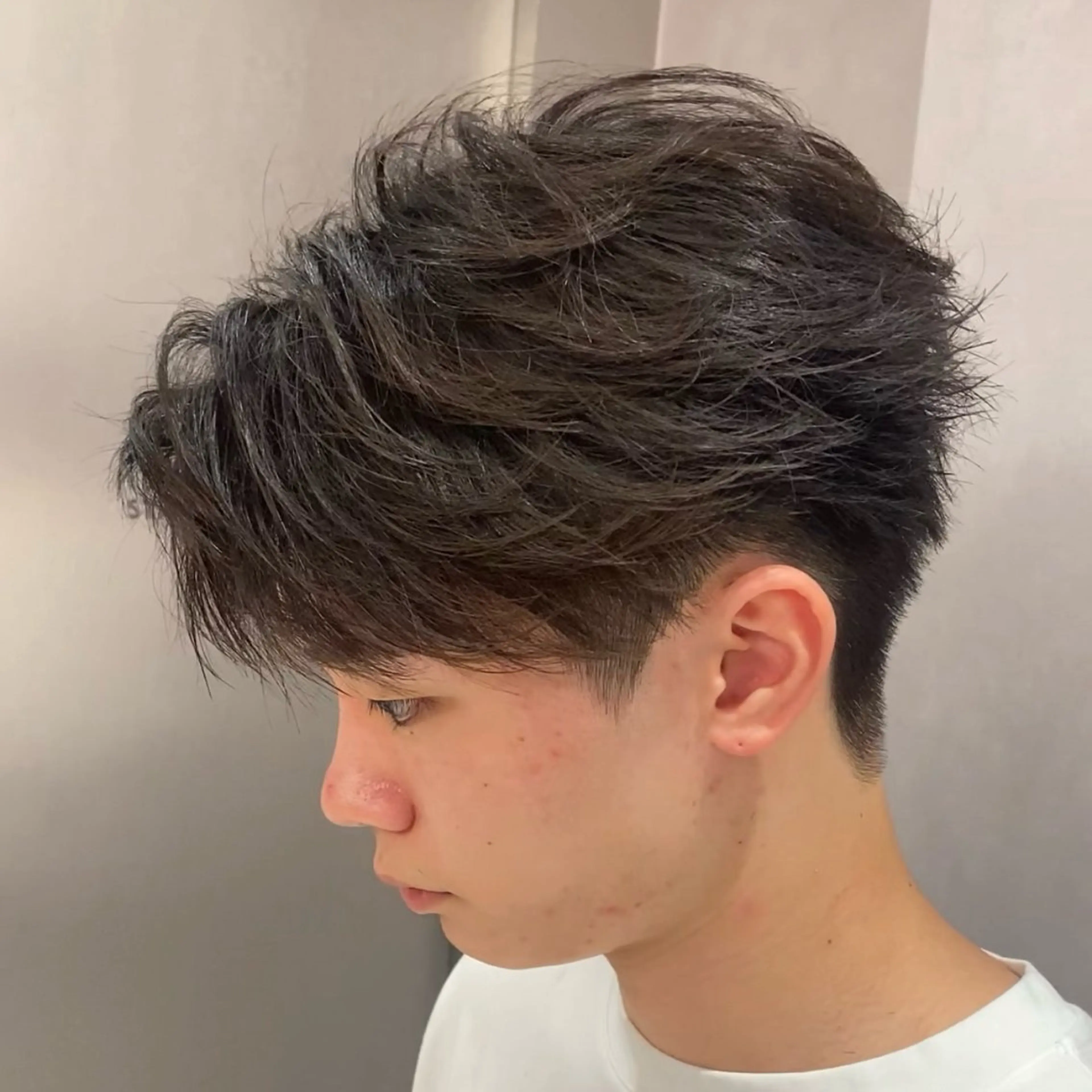 ショート カット パーマ 💎センターパート /新宿/モリオのヘアスタイル