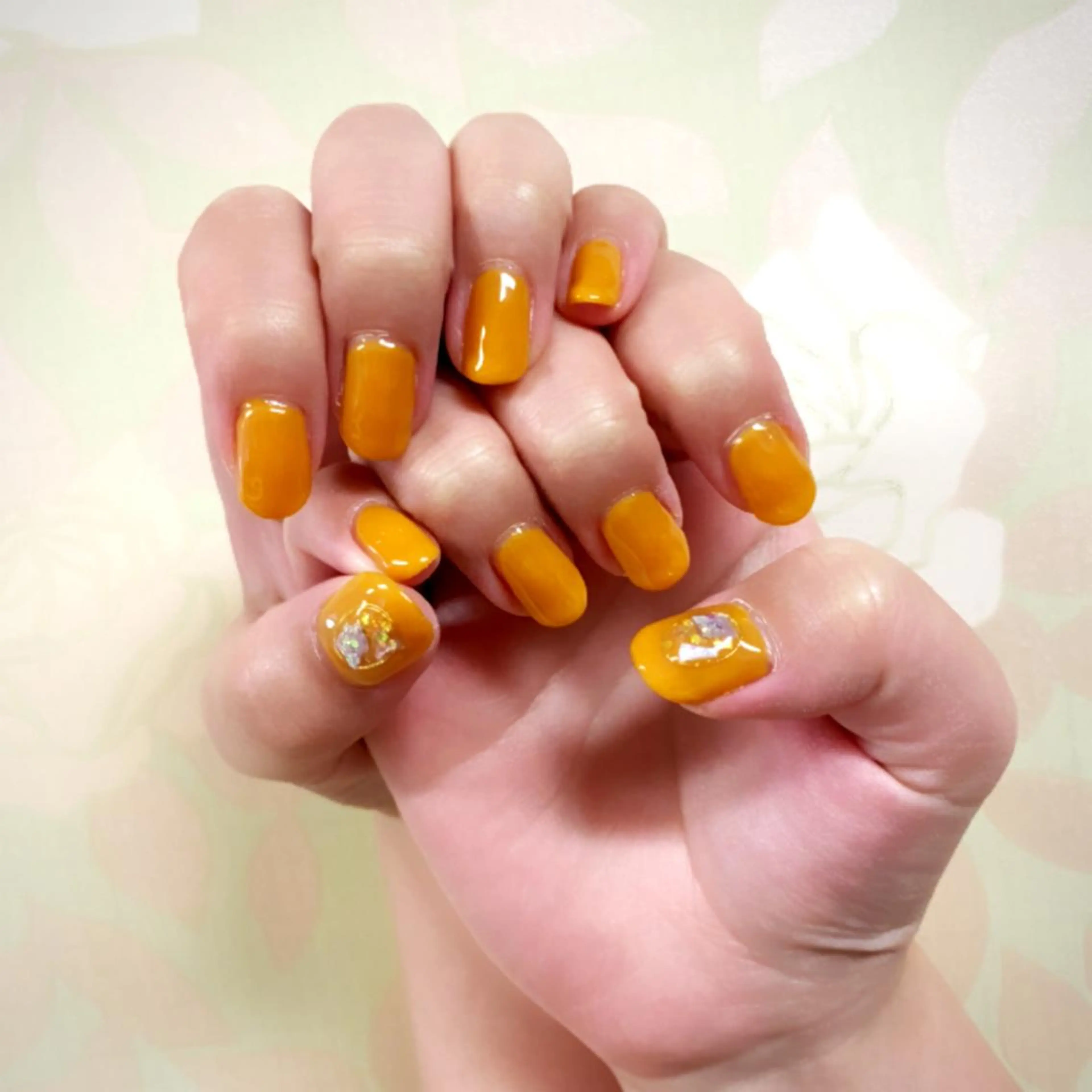 ネイル MIMI RUSH 安城 jubilee店所属・鍋田 彩歌のマツエク・マツパデザイン