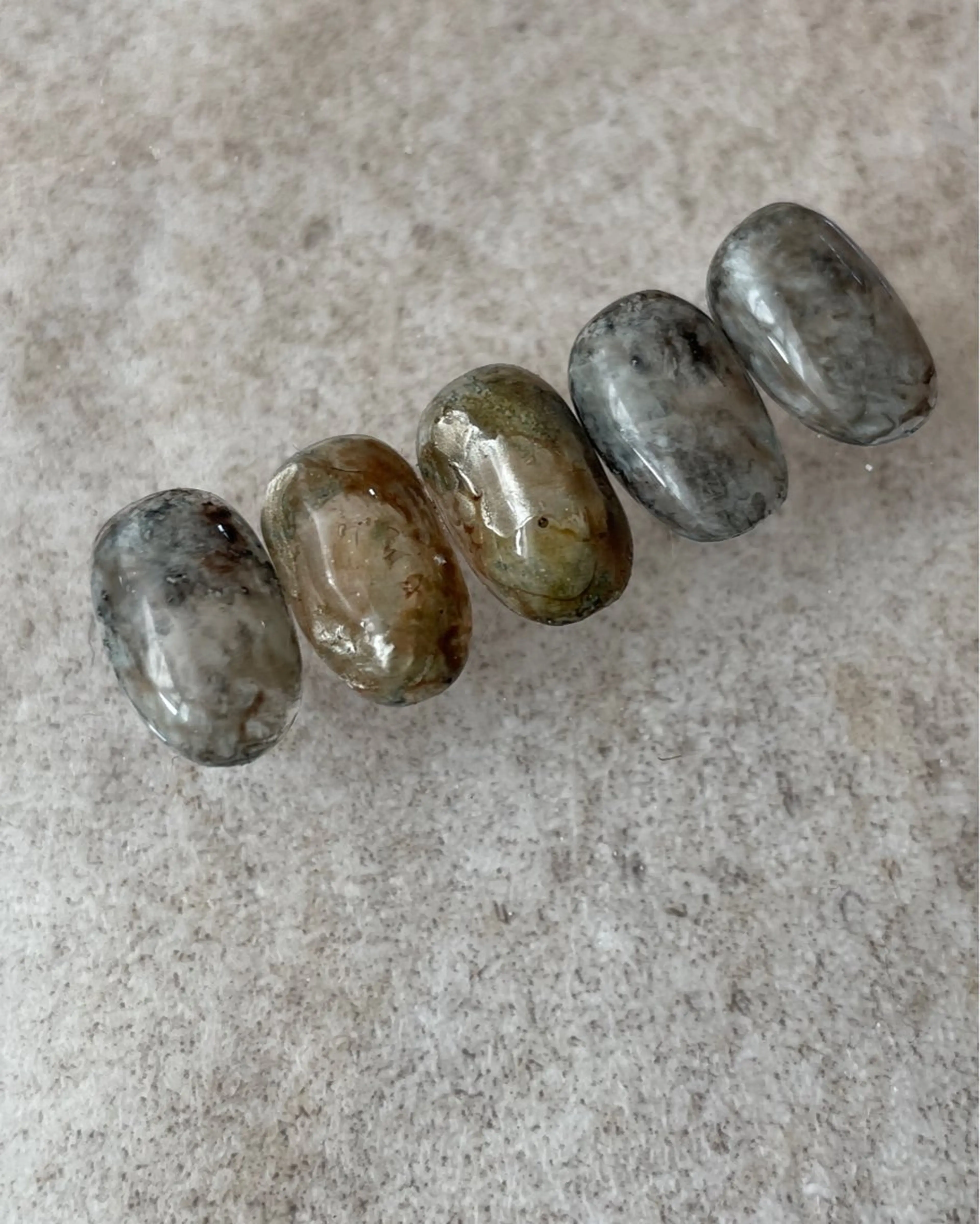 ネイル ニュアンスネイル ハンドネイル "achoe" コエ HARUNAのネイルデザイン