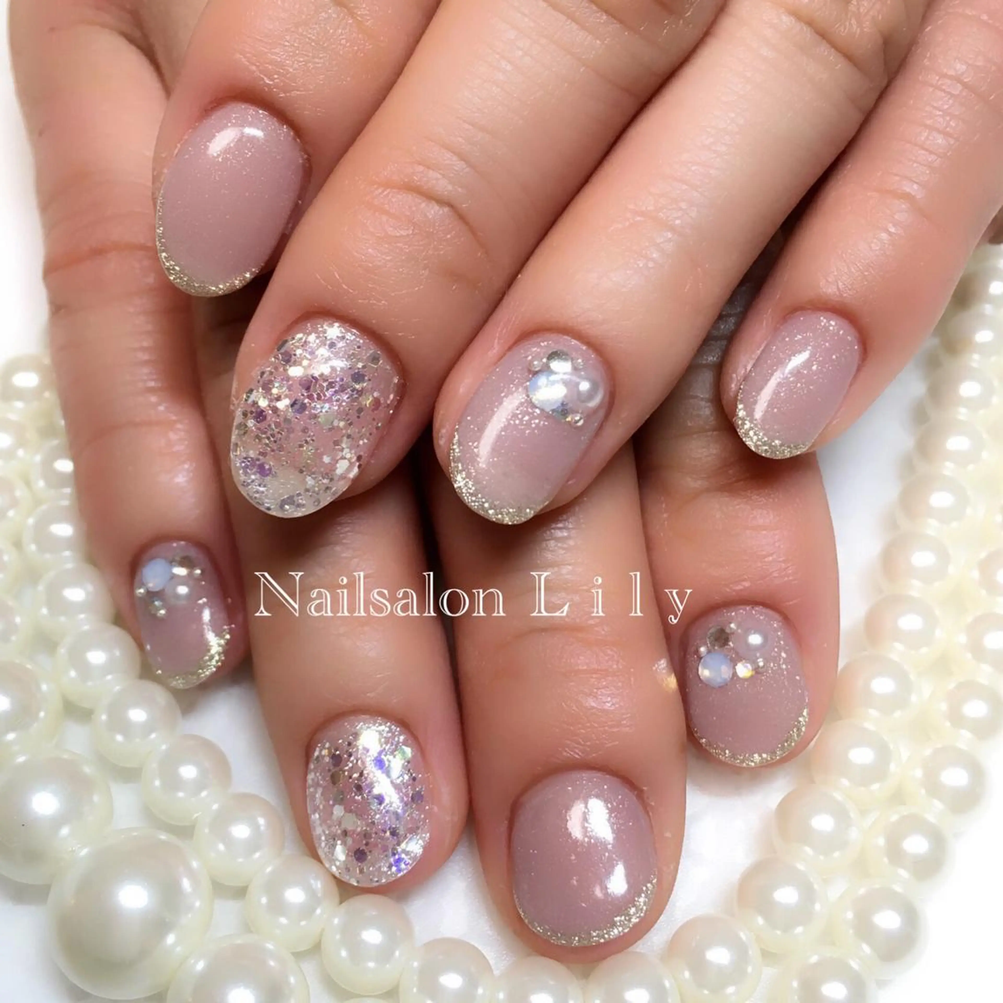 ネイル キラキラネイル ラメ(グリッター) Nailsalon Lilyのネイルデザイン