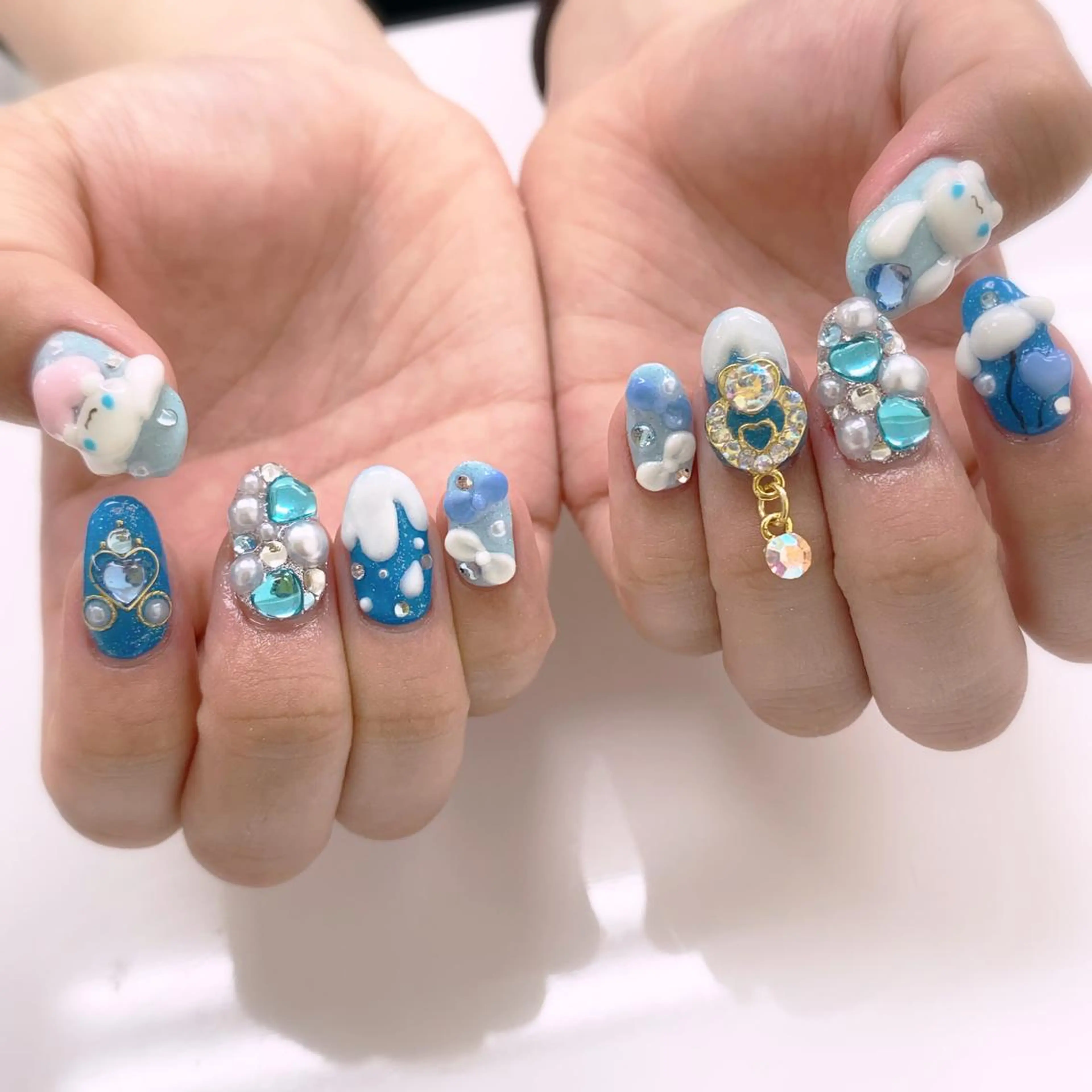 ネイル ハンドネイル 五十嵐 美智のネイルデザイン