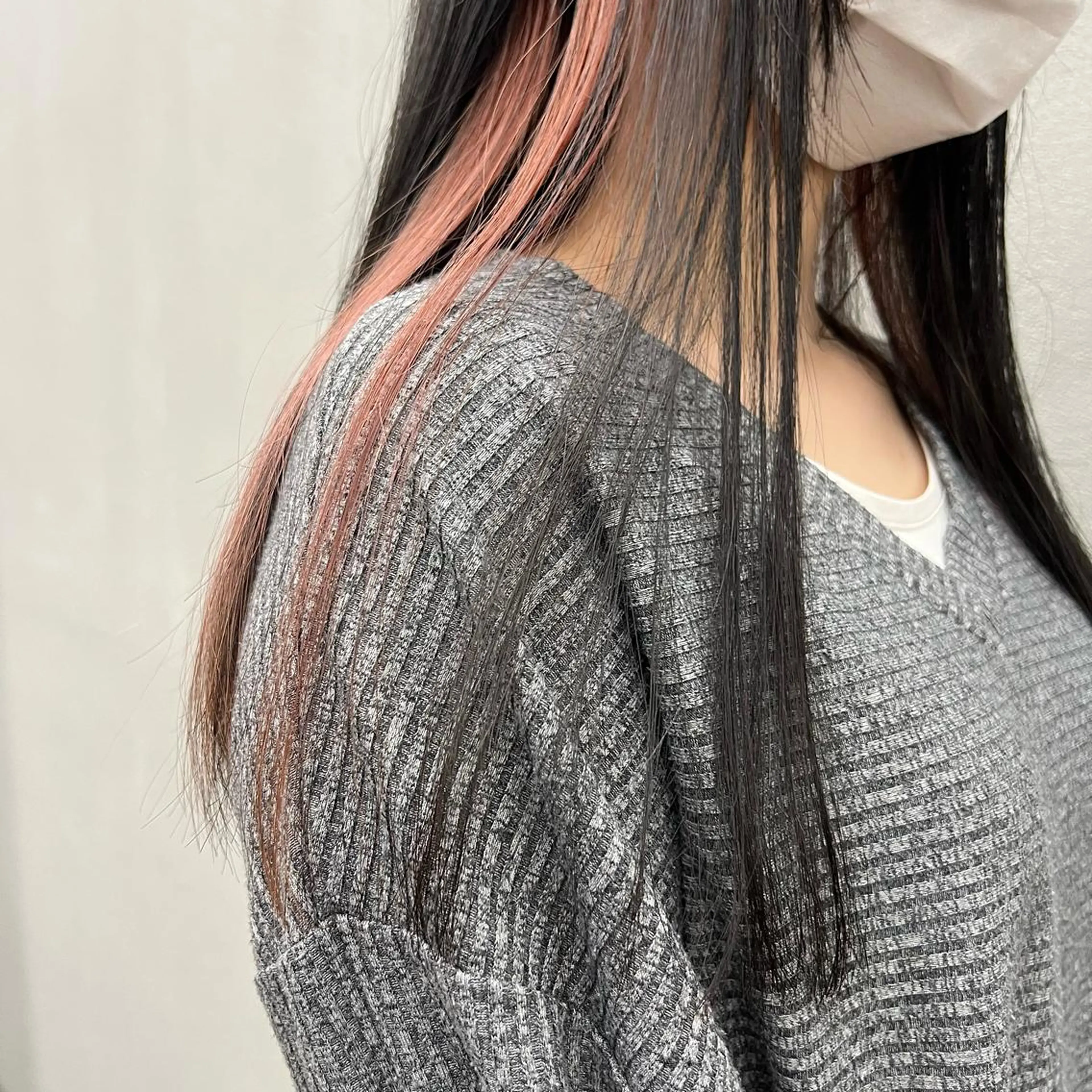 セミロング カラー インナーカラー ピンクカラー カット ヘアカラー トリートメント 🌱小顔魅せカット 透明感カラー/泉綺のヘアスタイル