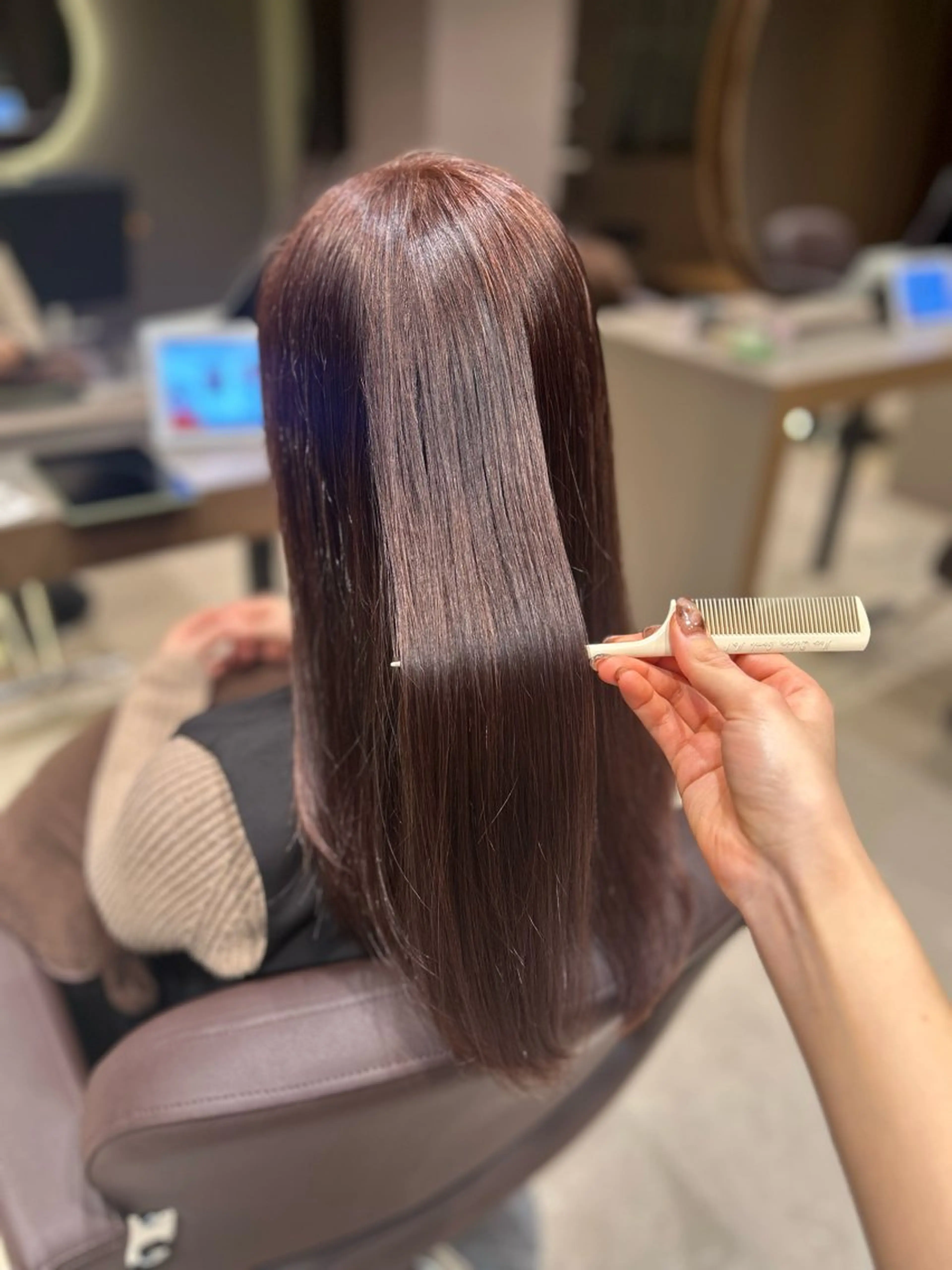 ロング ヘアカラー ☀️柏木 ほのか☀️のヘアスタイル