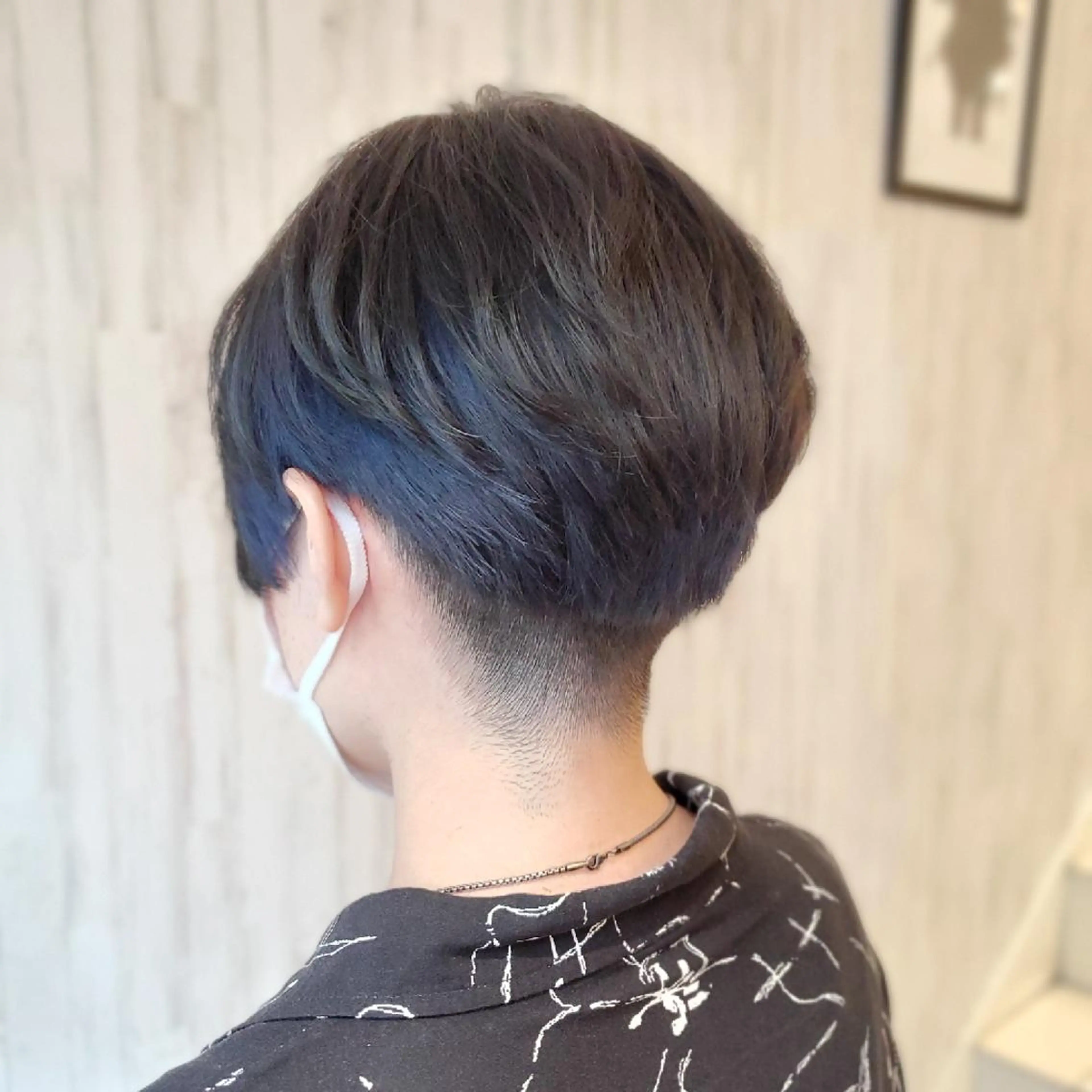 ショート カラー カット ヘアカラー トリートメント EARTH 池田　雄太のヘアスタイル