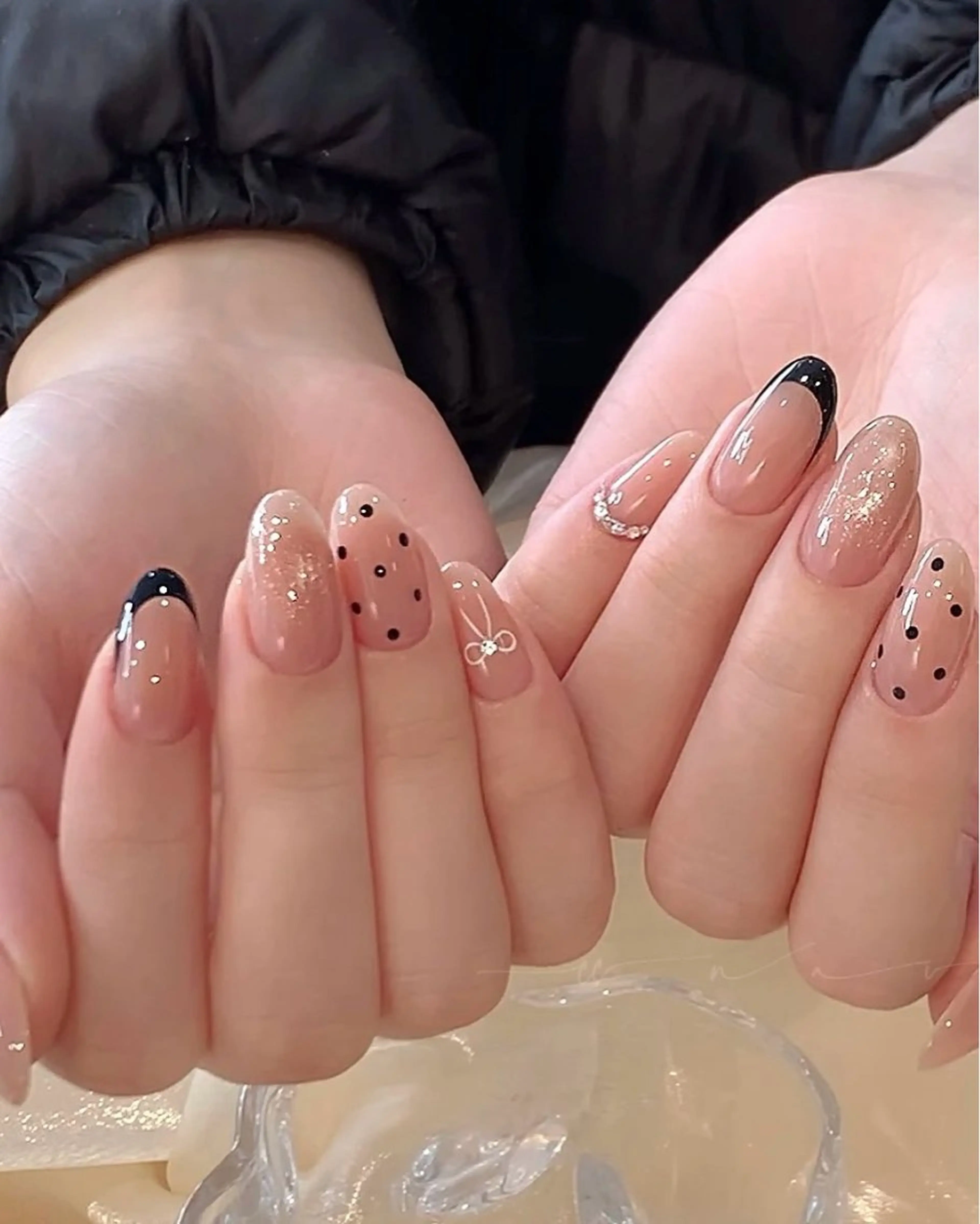 ネイル フレンチネイル 韓国ネイル マグネットネイル ミラーネイル 持ち込み ハンドネイル Speraネイル 大宮店🎀のネイルデザイン