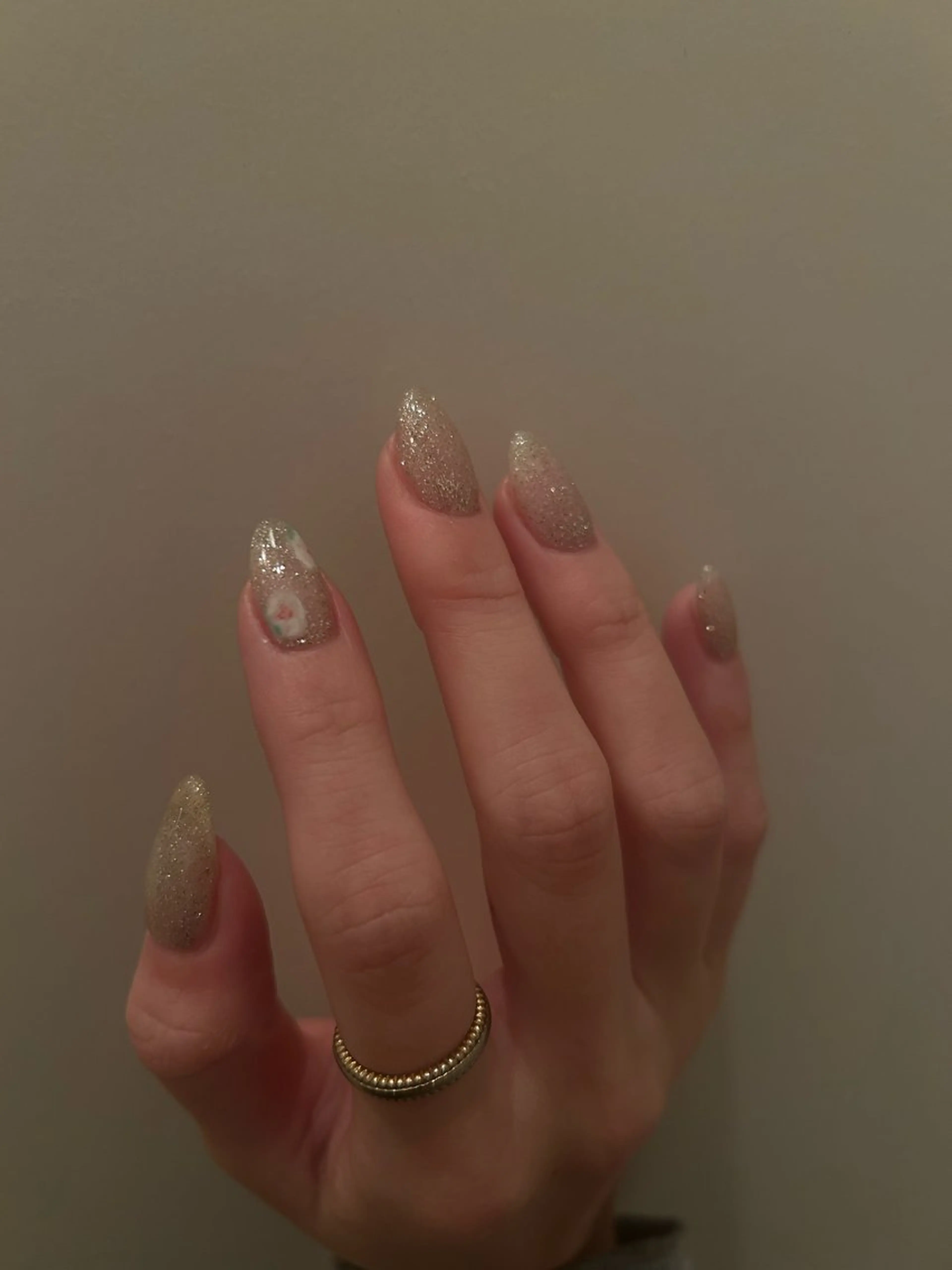 ネイル フラッシュネイル ラメ(グリッター) ハンドネイル tote. harunaのネイルデザイン