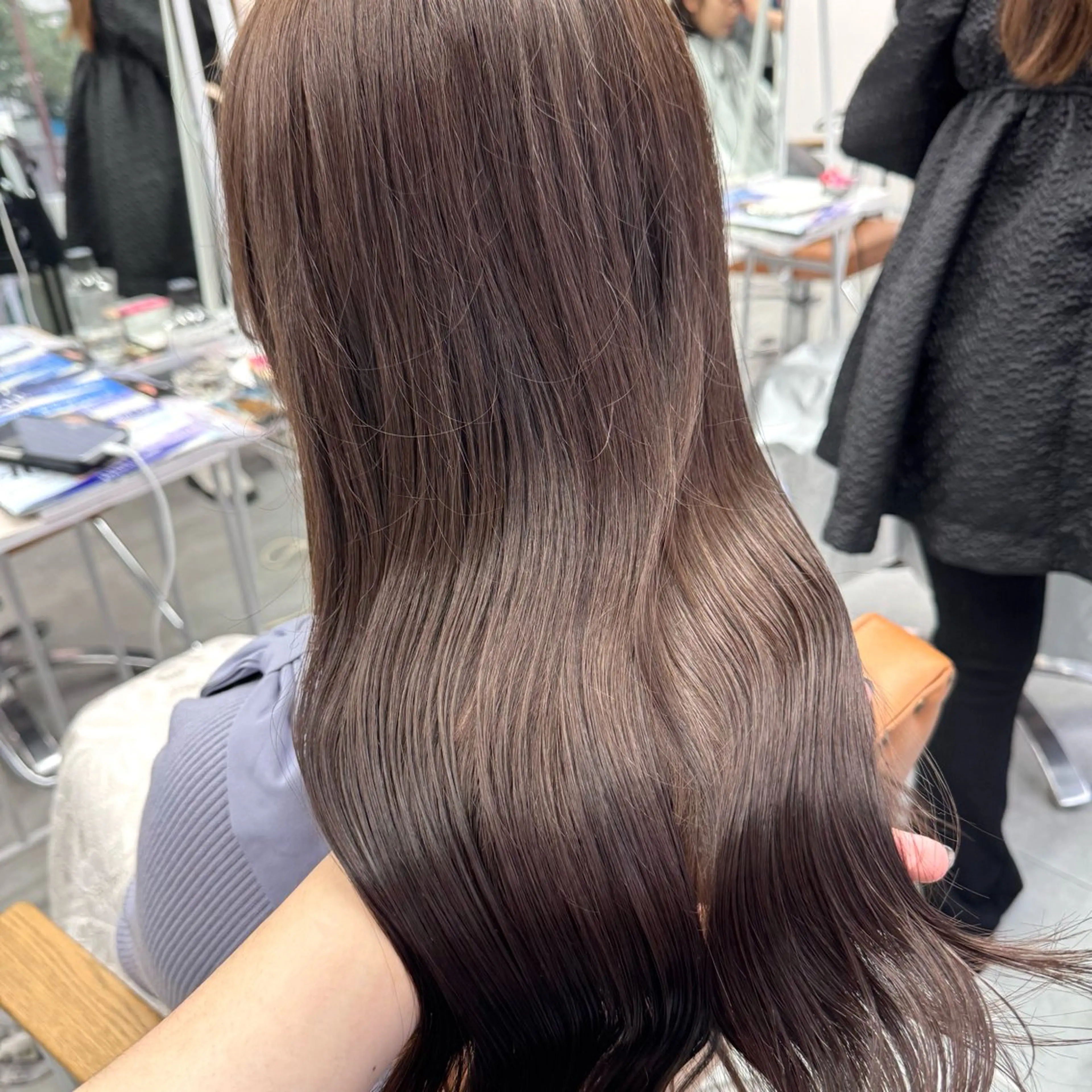 ロング カラー ヘアアレンジ ヘアカラー ブリーチなしカラー /新百合ヶ丘/安形翔のヘアスタイル