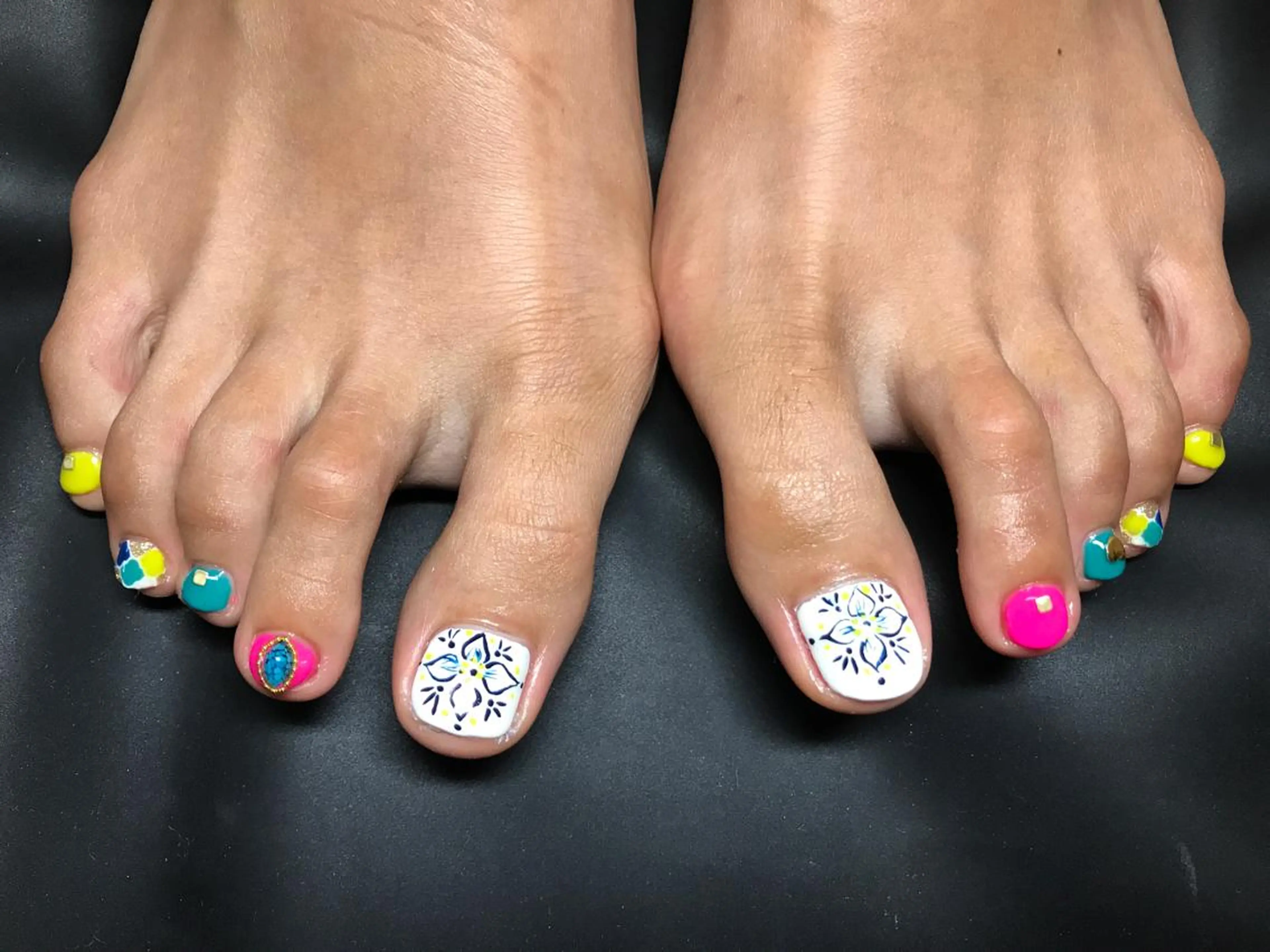 ネイル みんなの店所属・仲谷 つかさのエステ・リラクイメージ