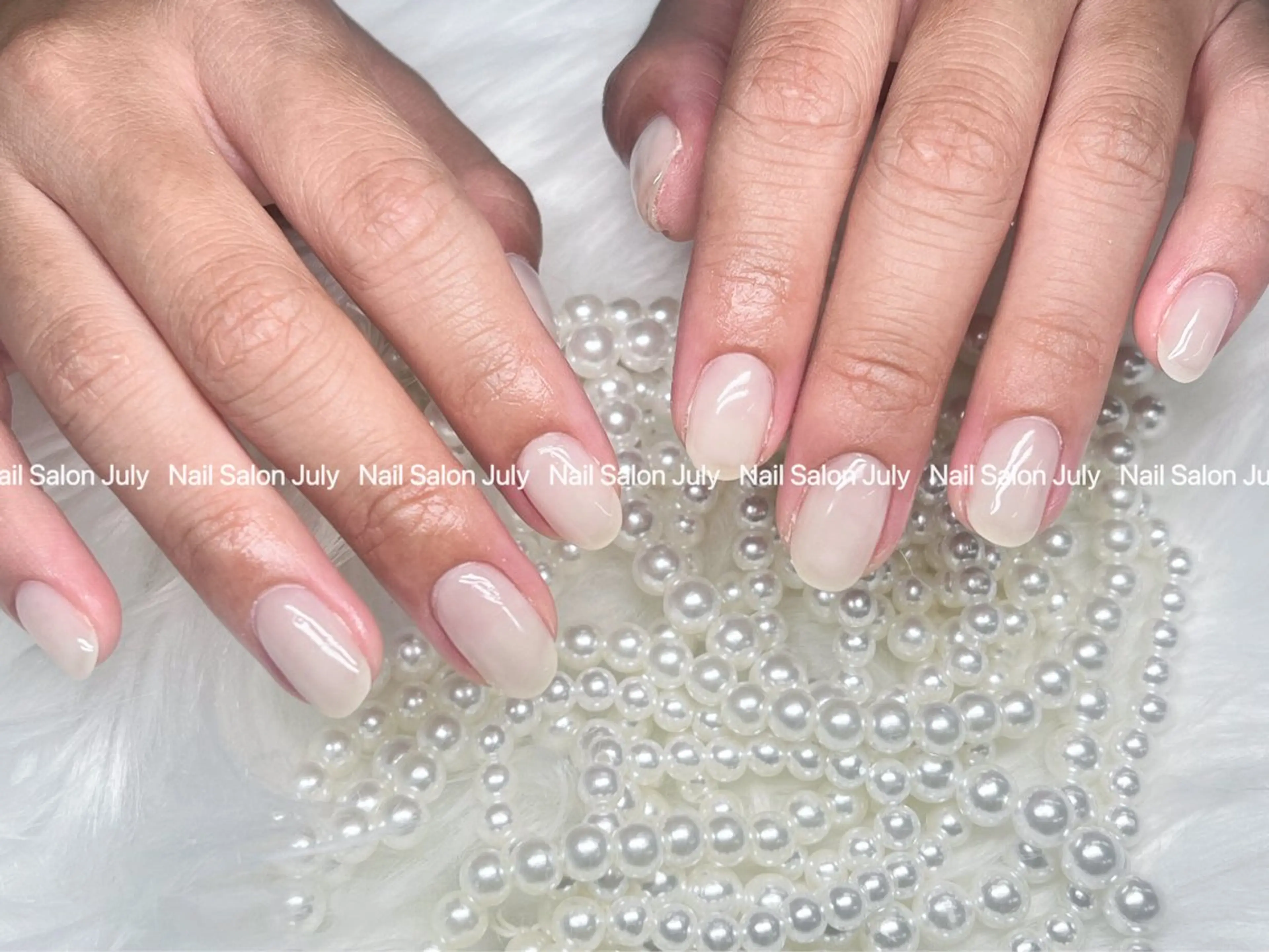 ネイル アートネイル オーロラネイル ジェルネイル ガーリー キラキラネイル July モモのネイルデザイン