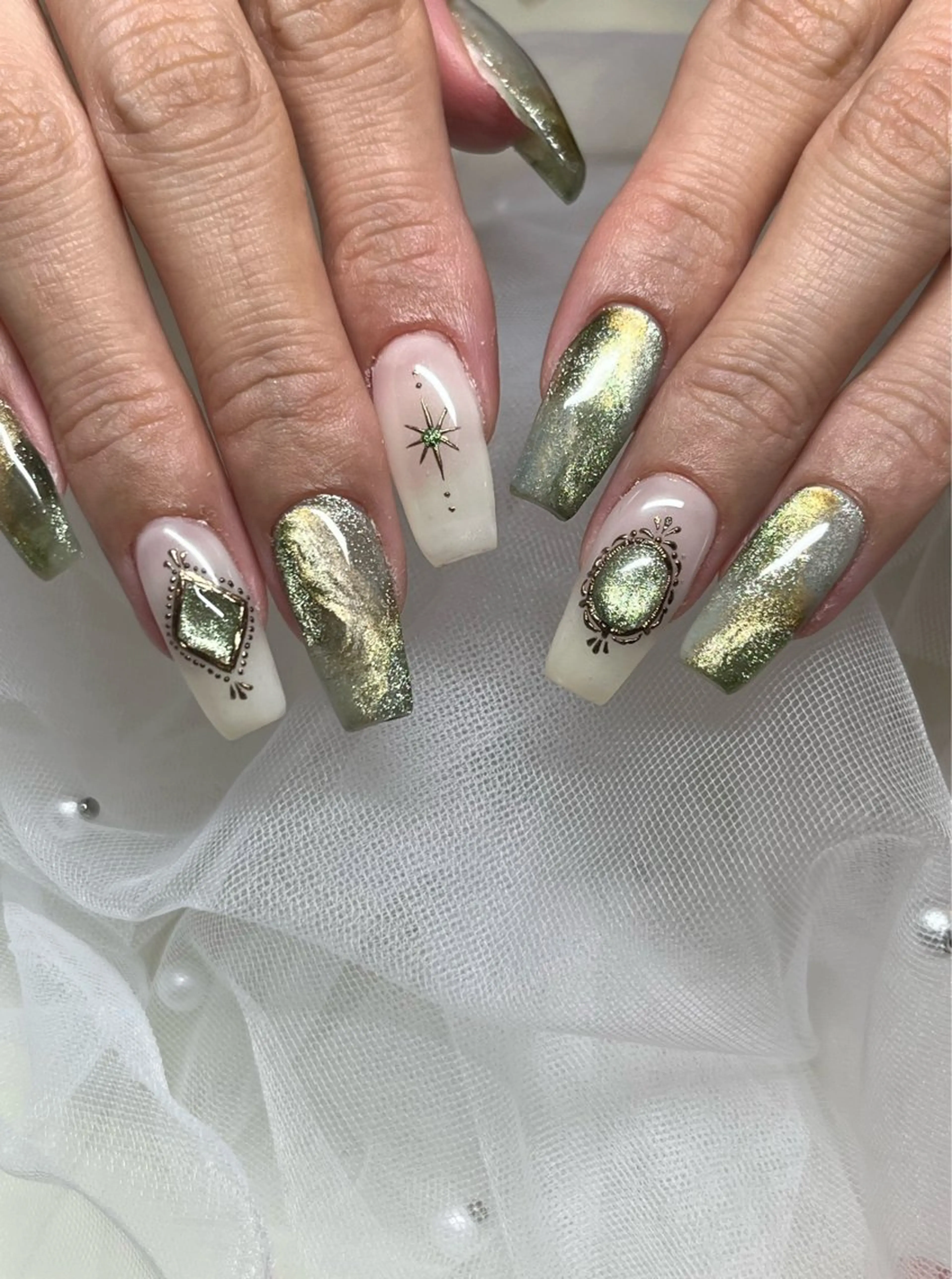 ネイル ハンドネイル 7nail所属・なんば7nail YUZUHAのネイルデザイン