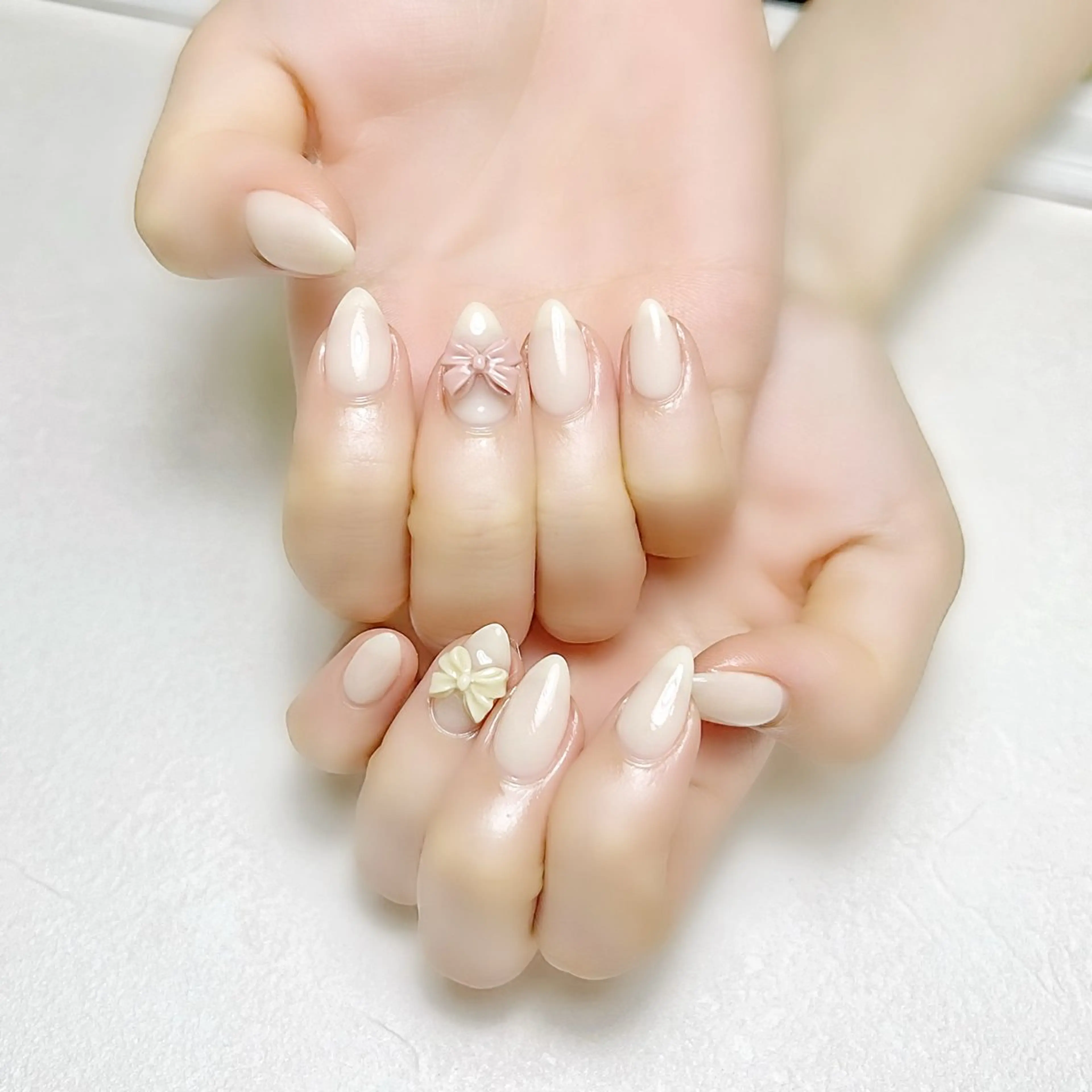ネイル オフィスネイル ワンカラーネイル リボン 春ネイル rouse nail RISATOのネイルデザイン