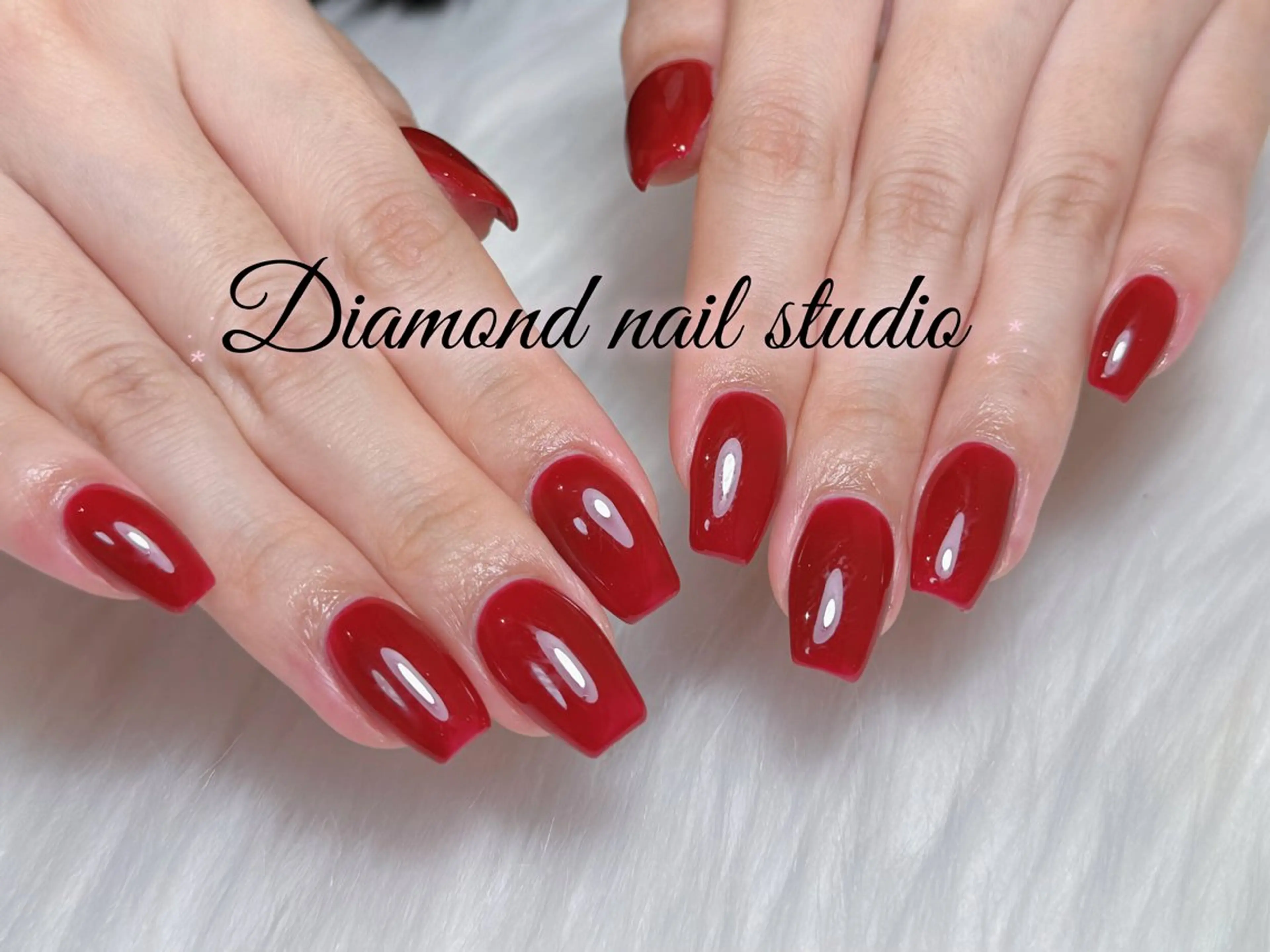 ネイル アートネイル オーロラネイル ガーリー キラキラネイル 韓国ネイル ハンドネイル ハンドケア Yuki 🍁のネイルデザイン