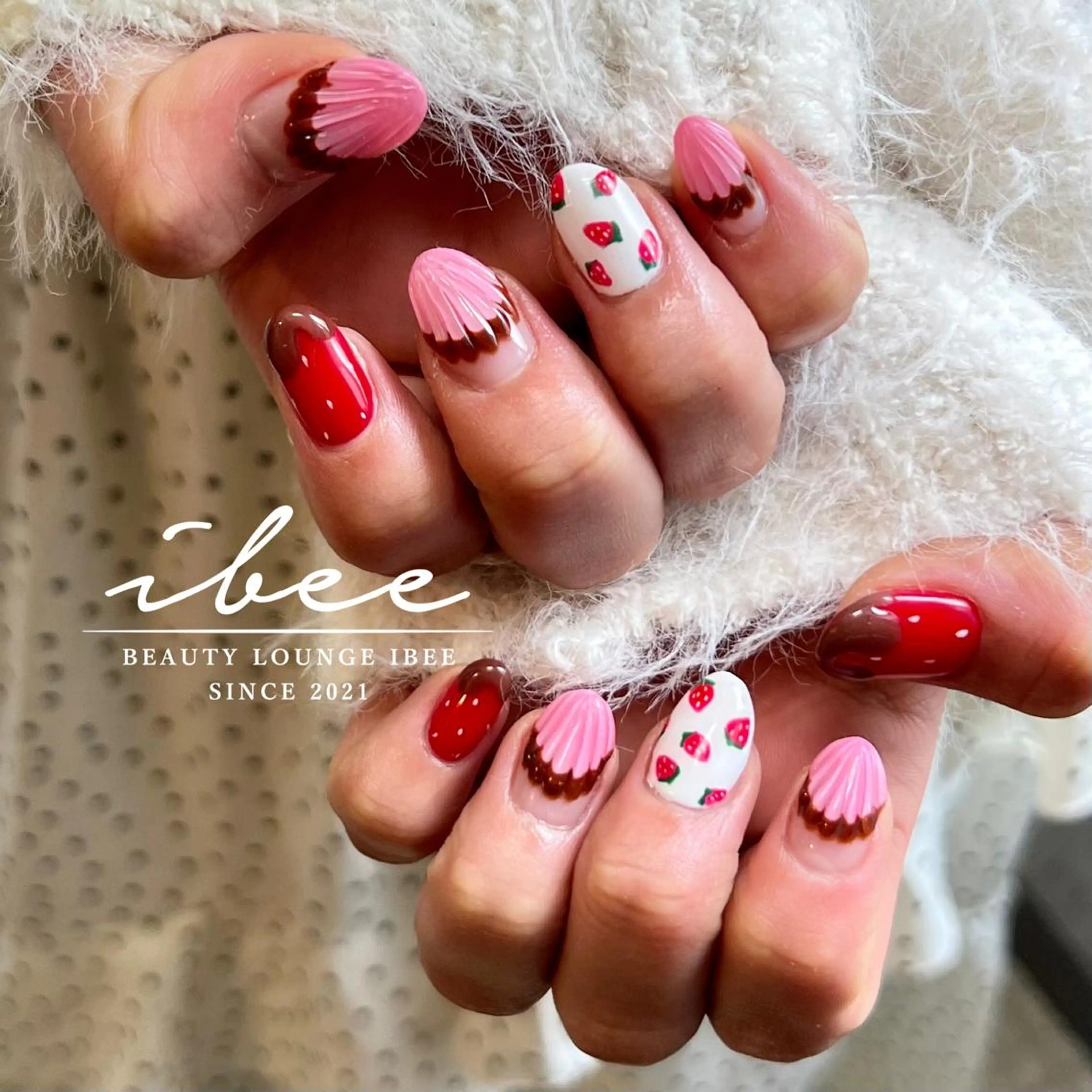 ネイル ハンドネイル ibee nail 🤍yumiのネイルデザイン