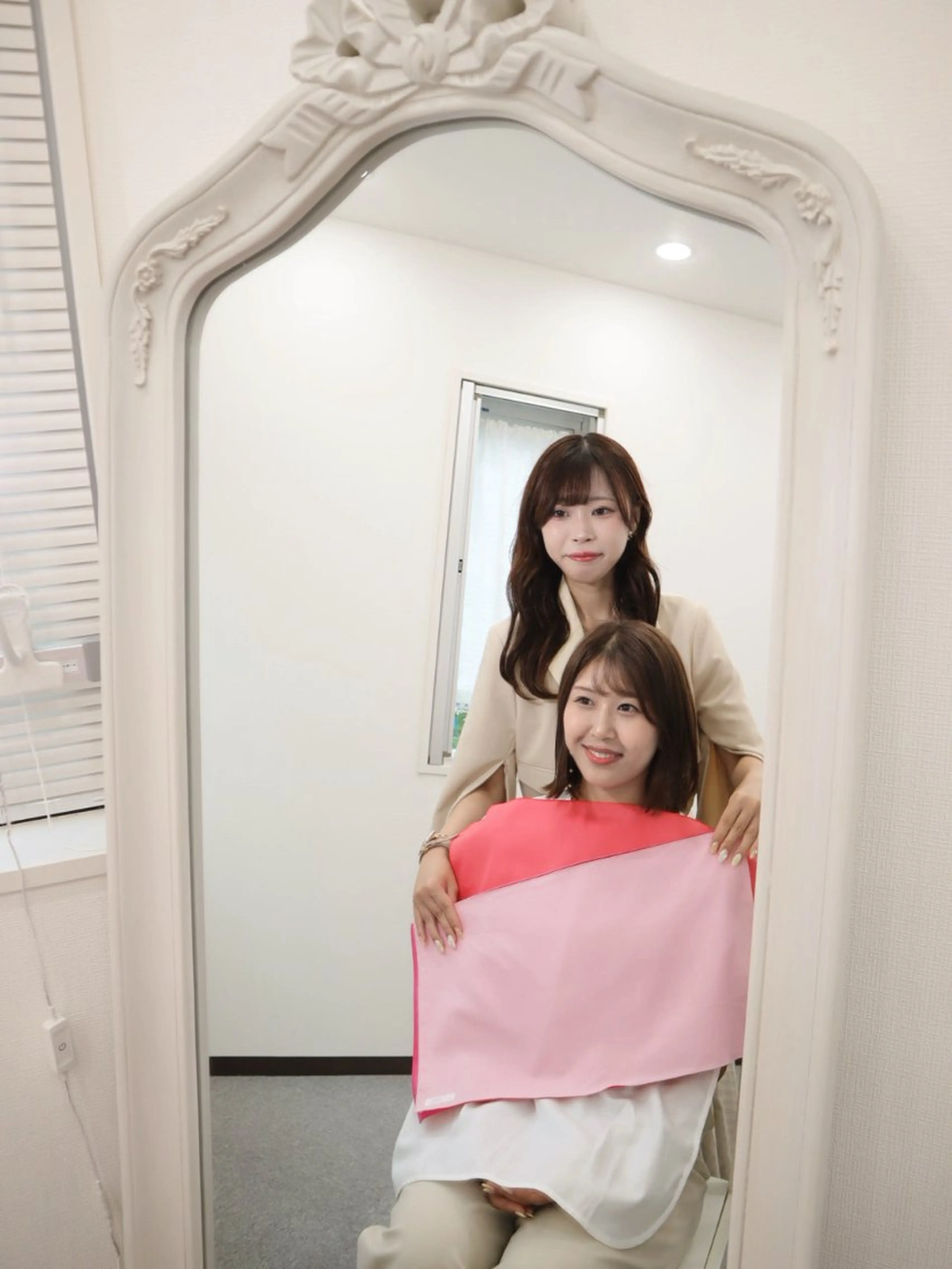 【ベストカラー診断付き】16タイプパーソナルカラー診断の写真