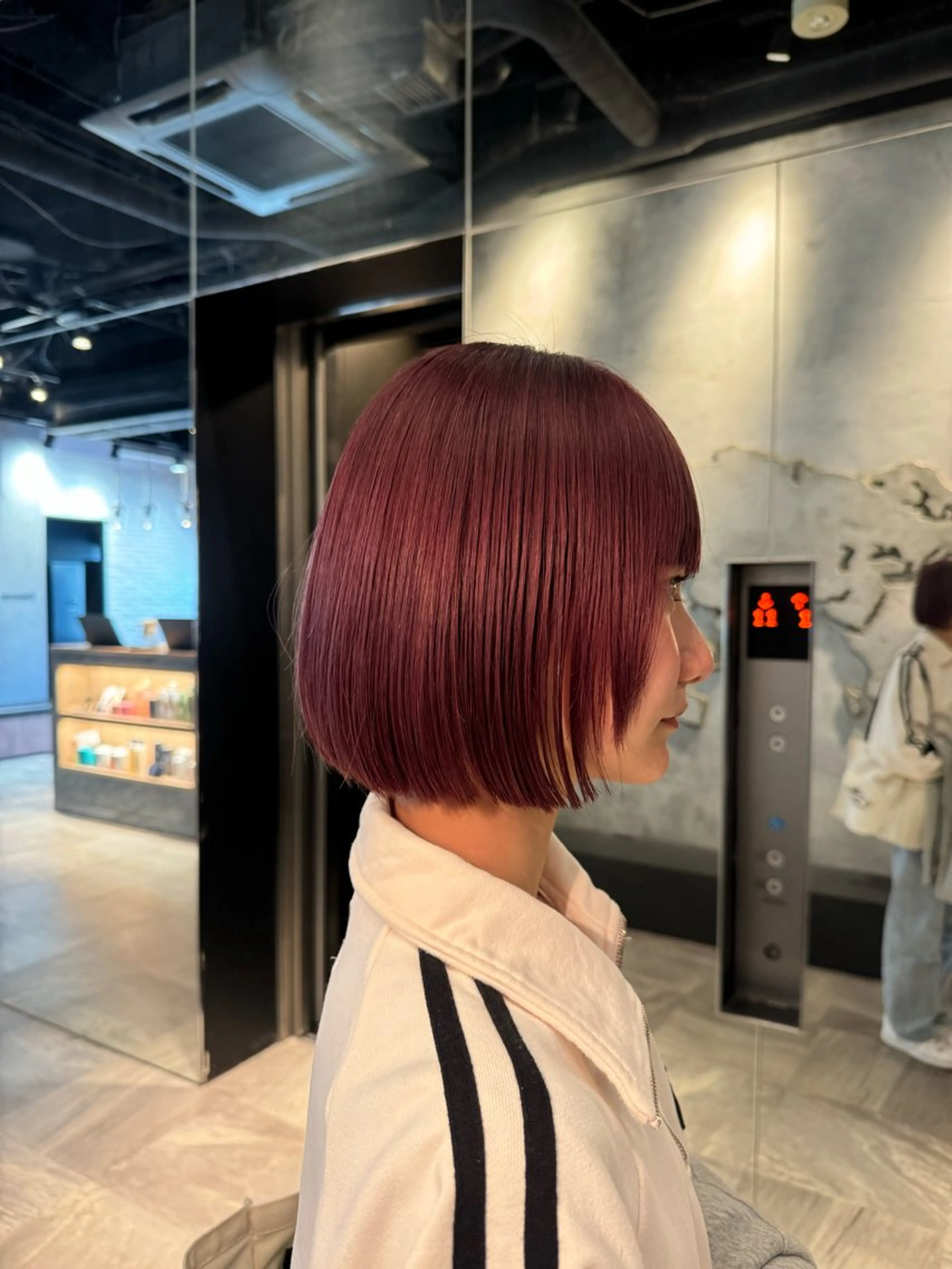 【✨️おすすめ✨️】カット＋ブリーチありダブルカラー🍒艶透明感カラー🍒＋髪質改善トリートメント🫧＋marbb付きの写真