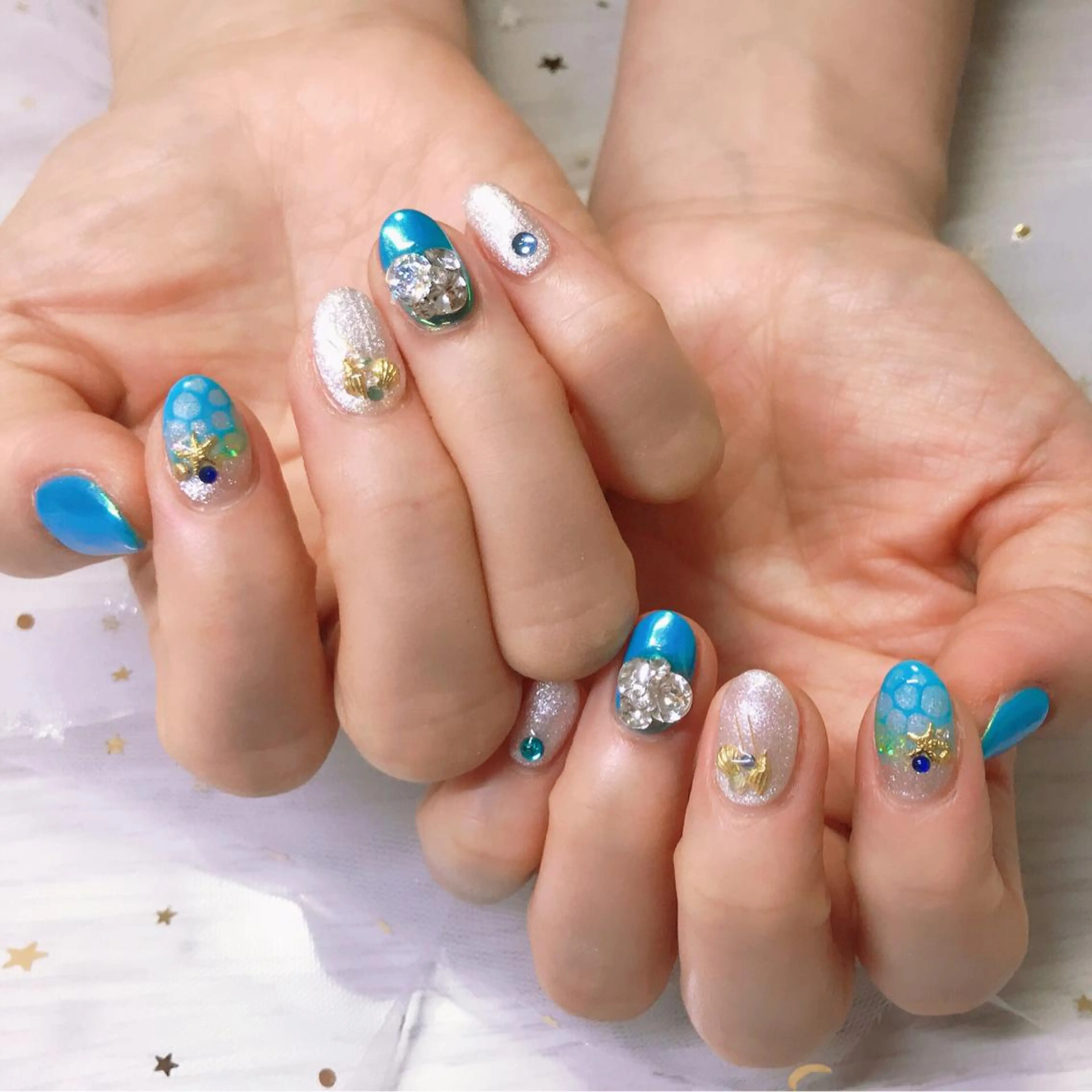 カラー ネイル Q Free nailsのネイルデザイン