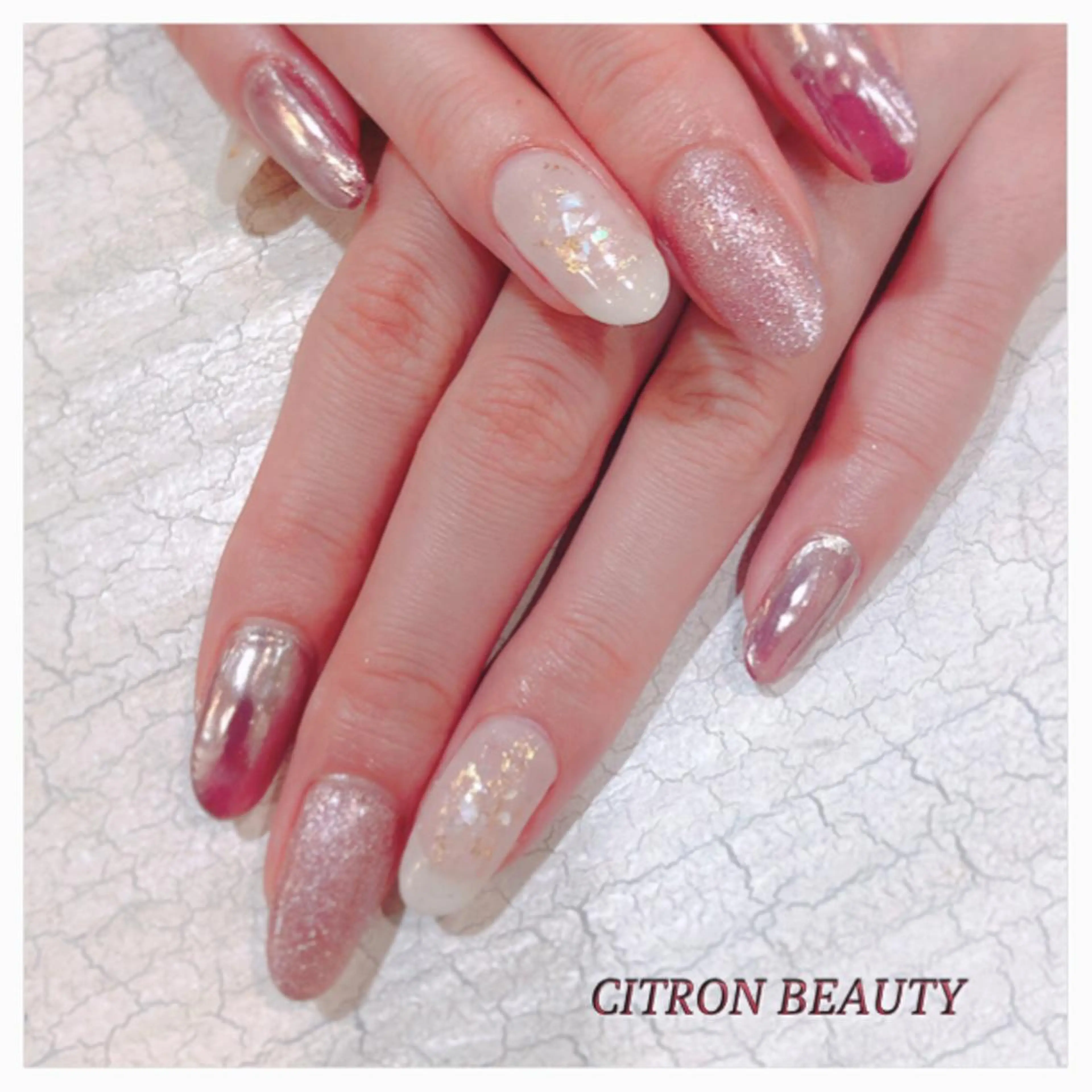 ネイル ミラーネイル CITRON NAIL💅練習生のネイルデザイン