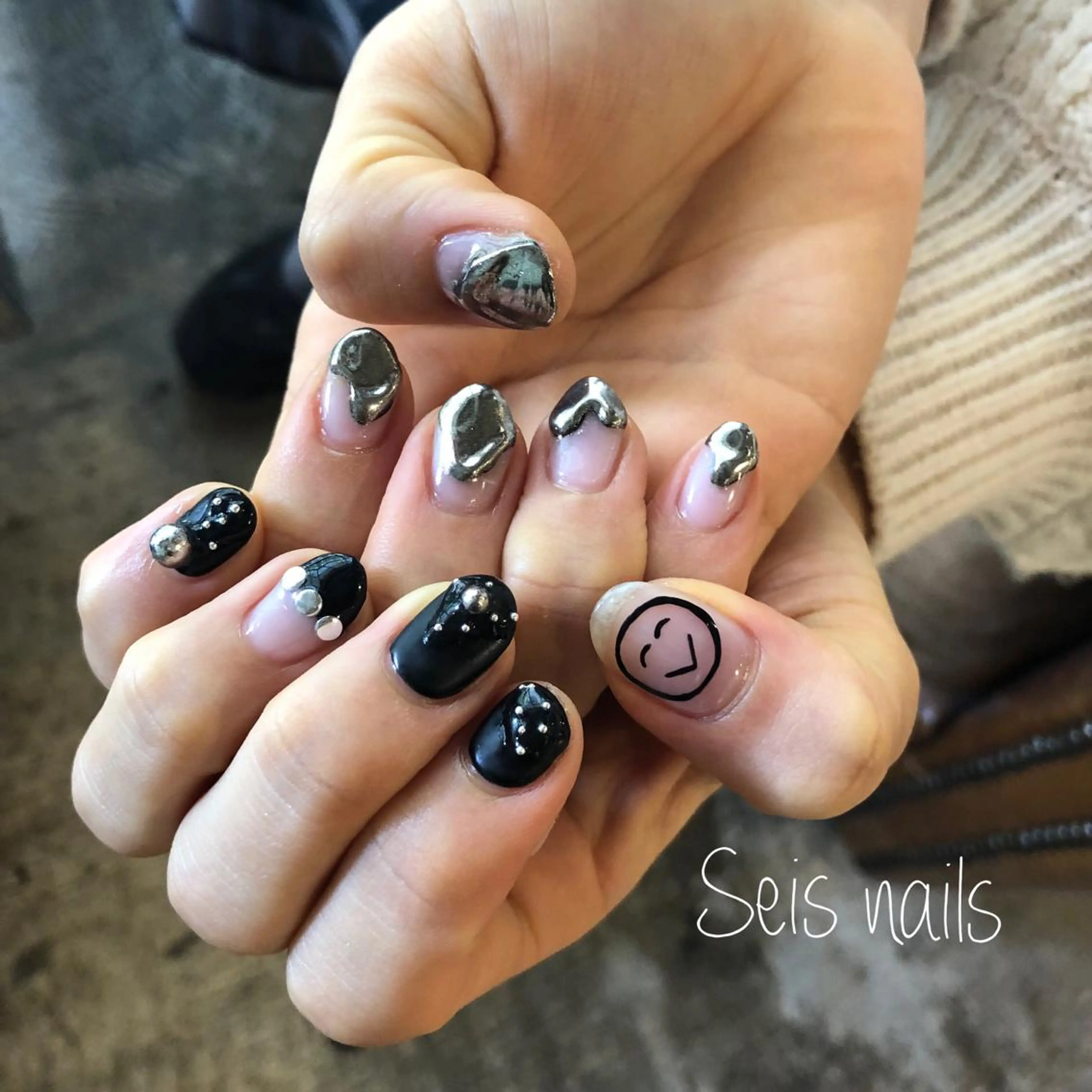 ネイル Seis Shihoのネイルデザイン