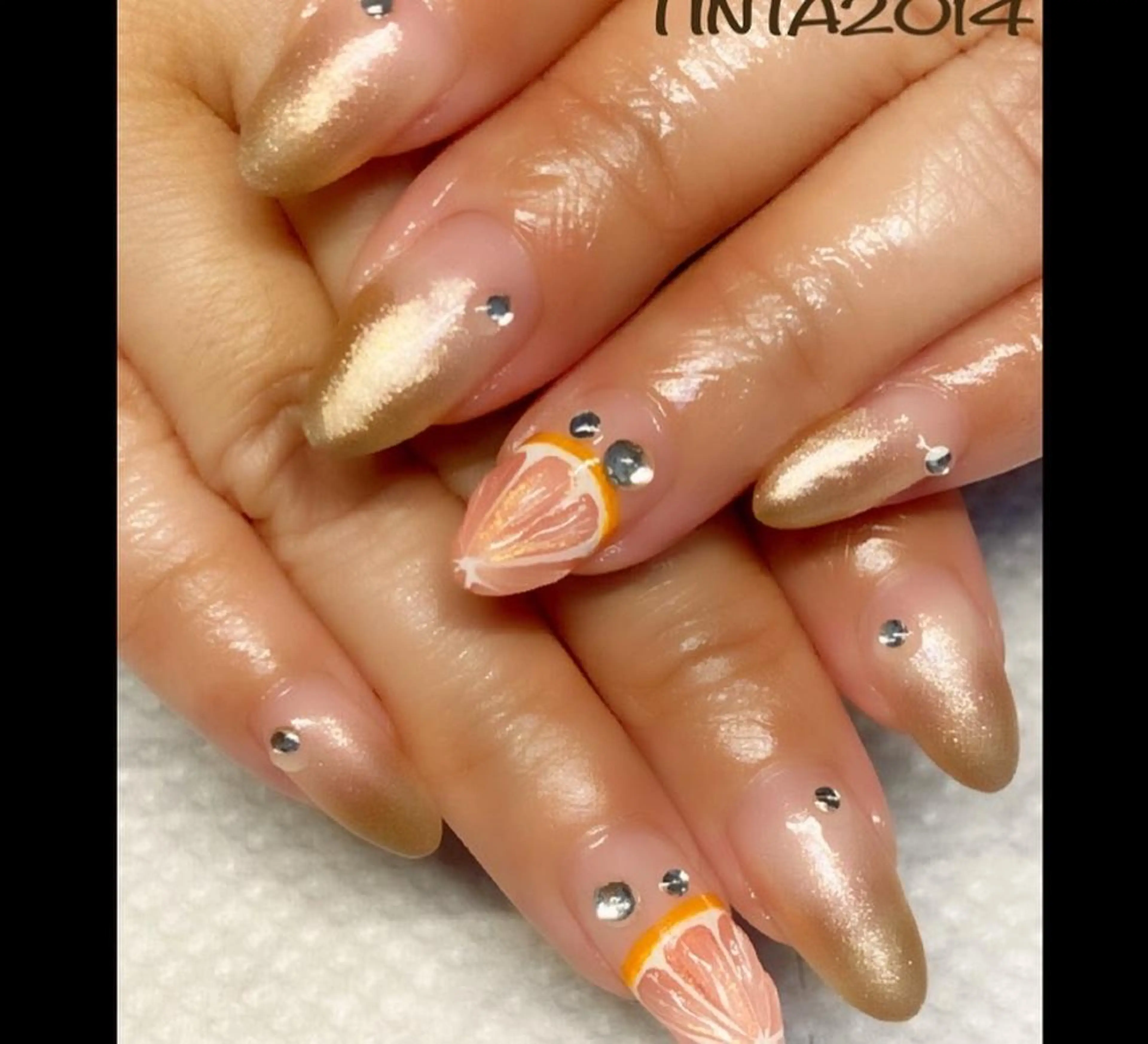 ネイル オレンジ ネイルサロン ティンタ所属・馬場 典子のネイルデザイン