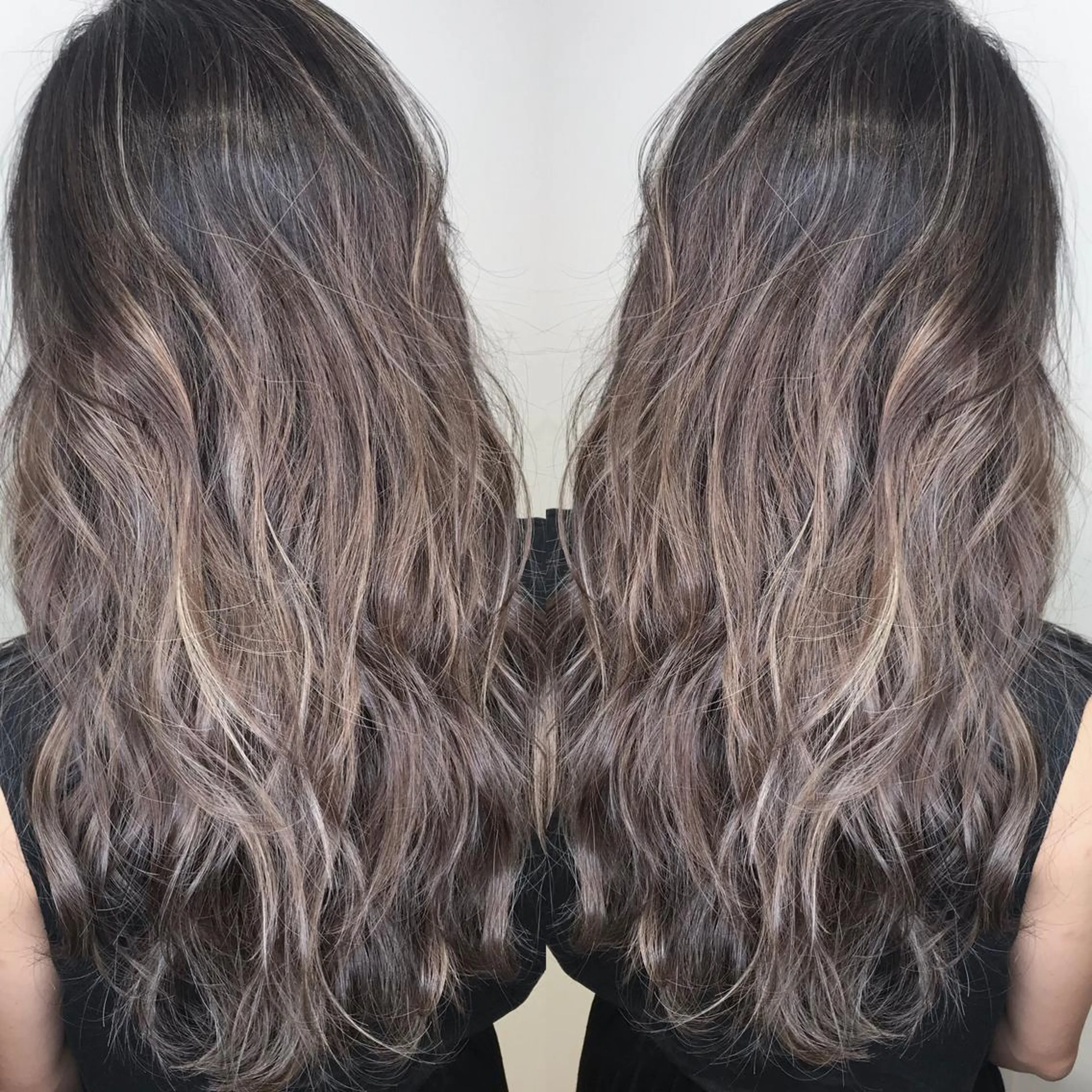 セミロング カラー アッシュ ベージュカラー ブリーチ ケアブリーチ グラデーションカラー AMI Hair  supply所属・髪質改善カラー 韓国風レイヤーのヘアスタイル