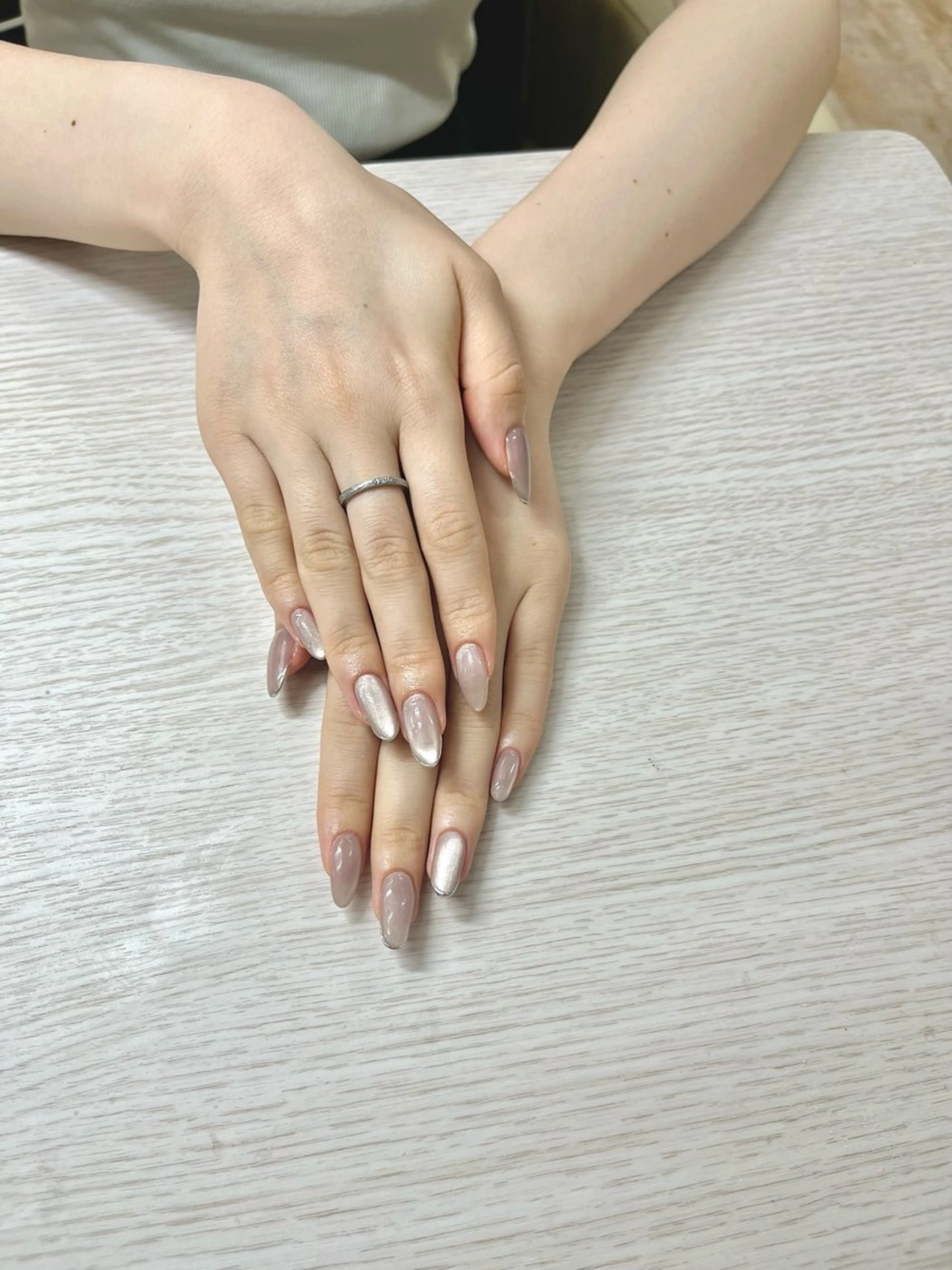 ネイル ジェルネイル マグネットネイル ミラーネイル シルバー TRU きゃんのネイルデザイン