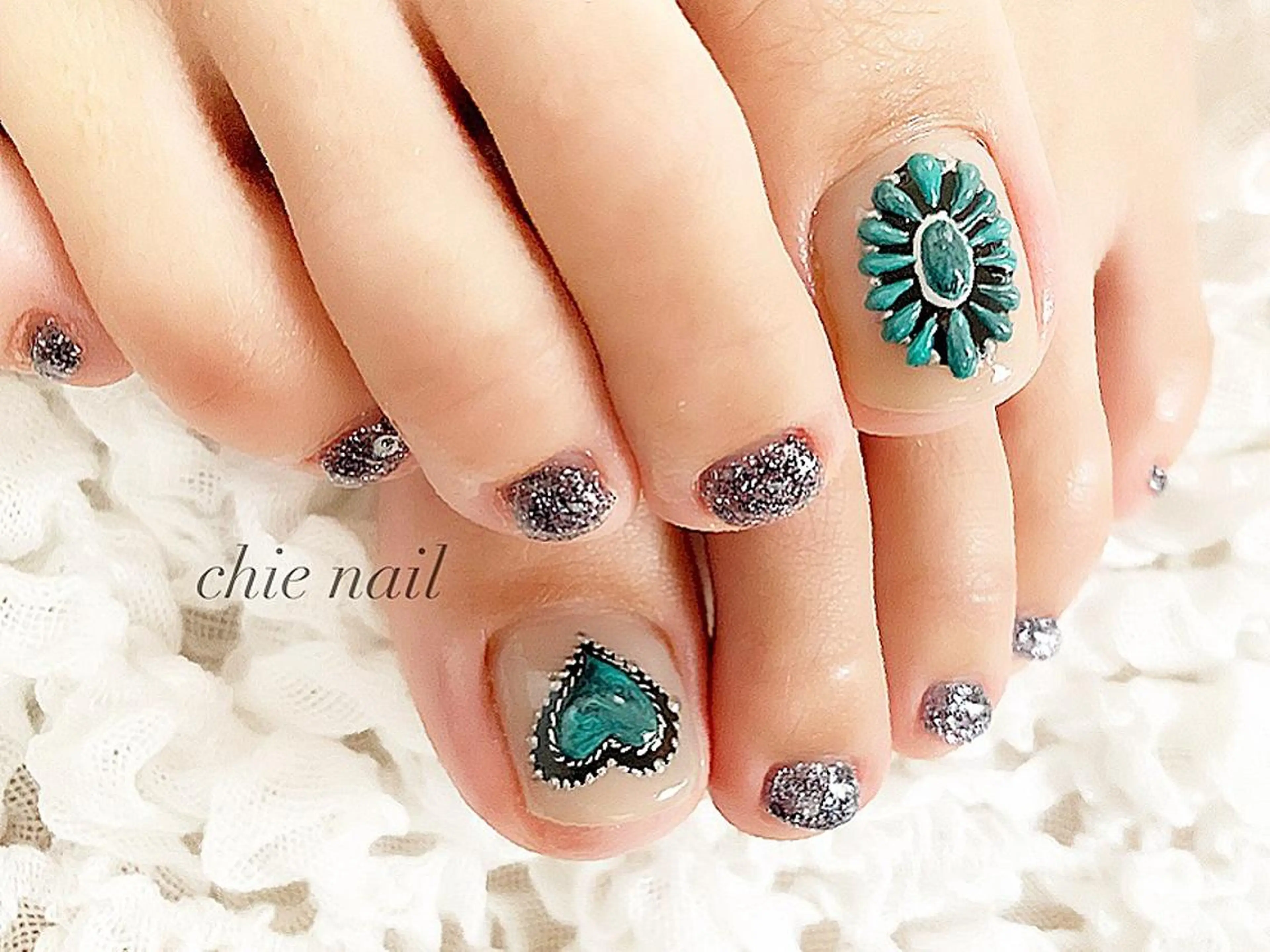 ネイル 森ノ宮❤︎ chieのネイルデザイン