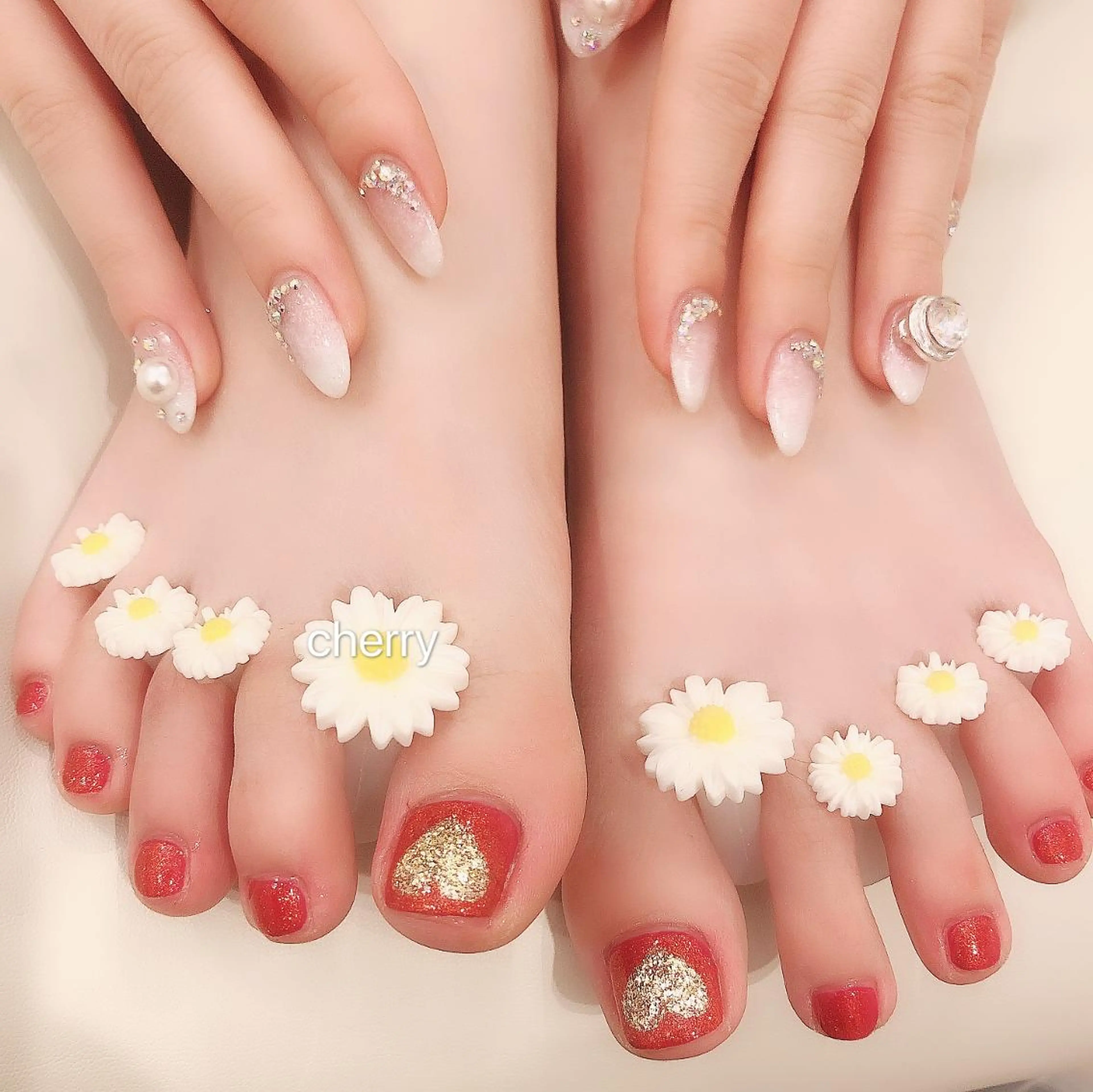 ネイル ジェルネイル SAKURA 🍒のネイルデザイン