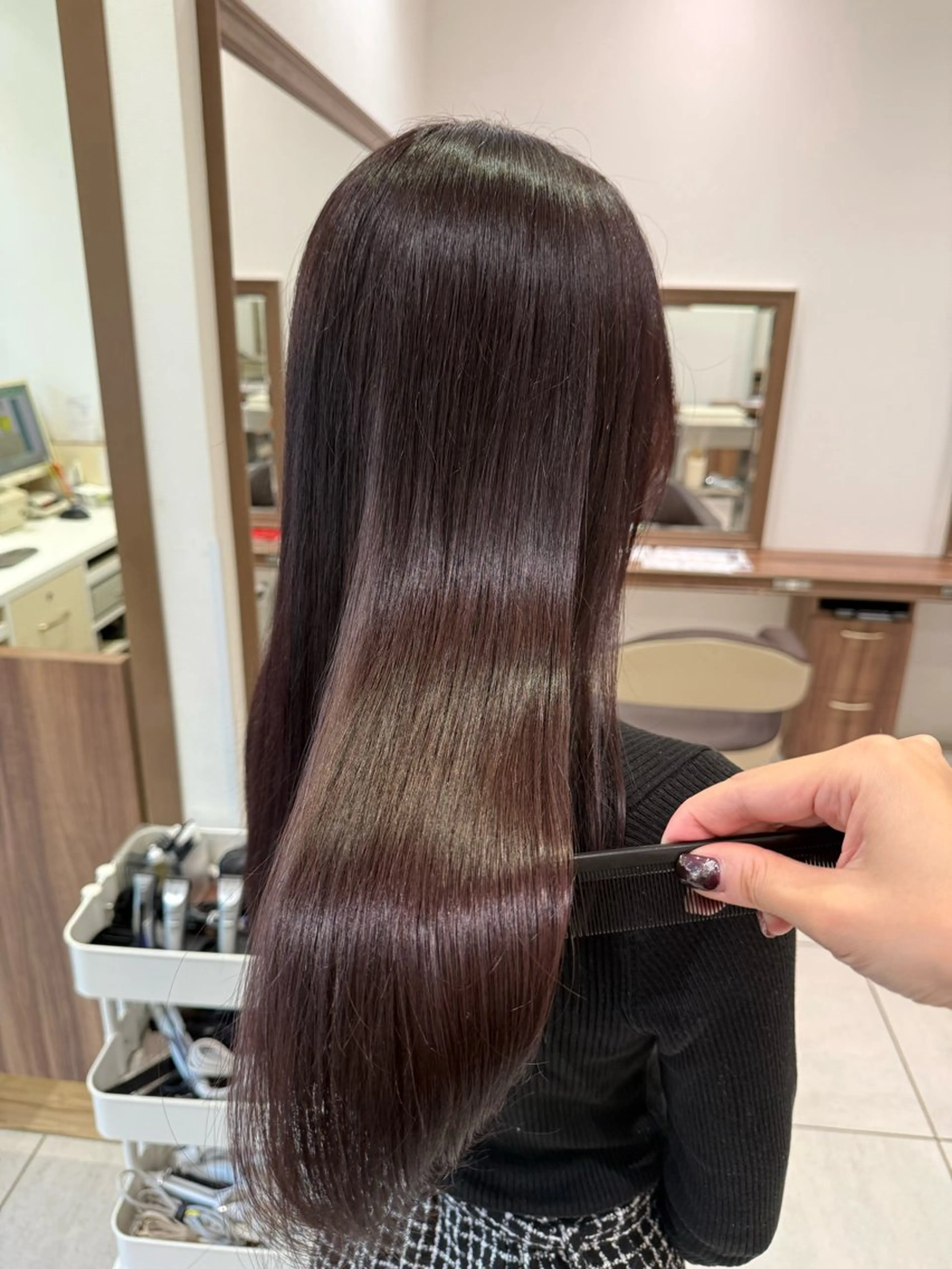 ロング カラー カット ヘアカラー 藤井 真奈美のヘアスタイル