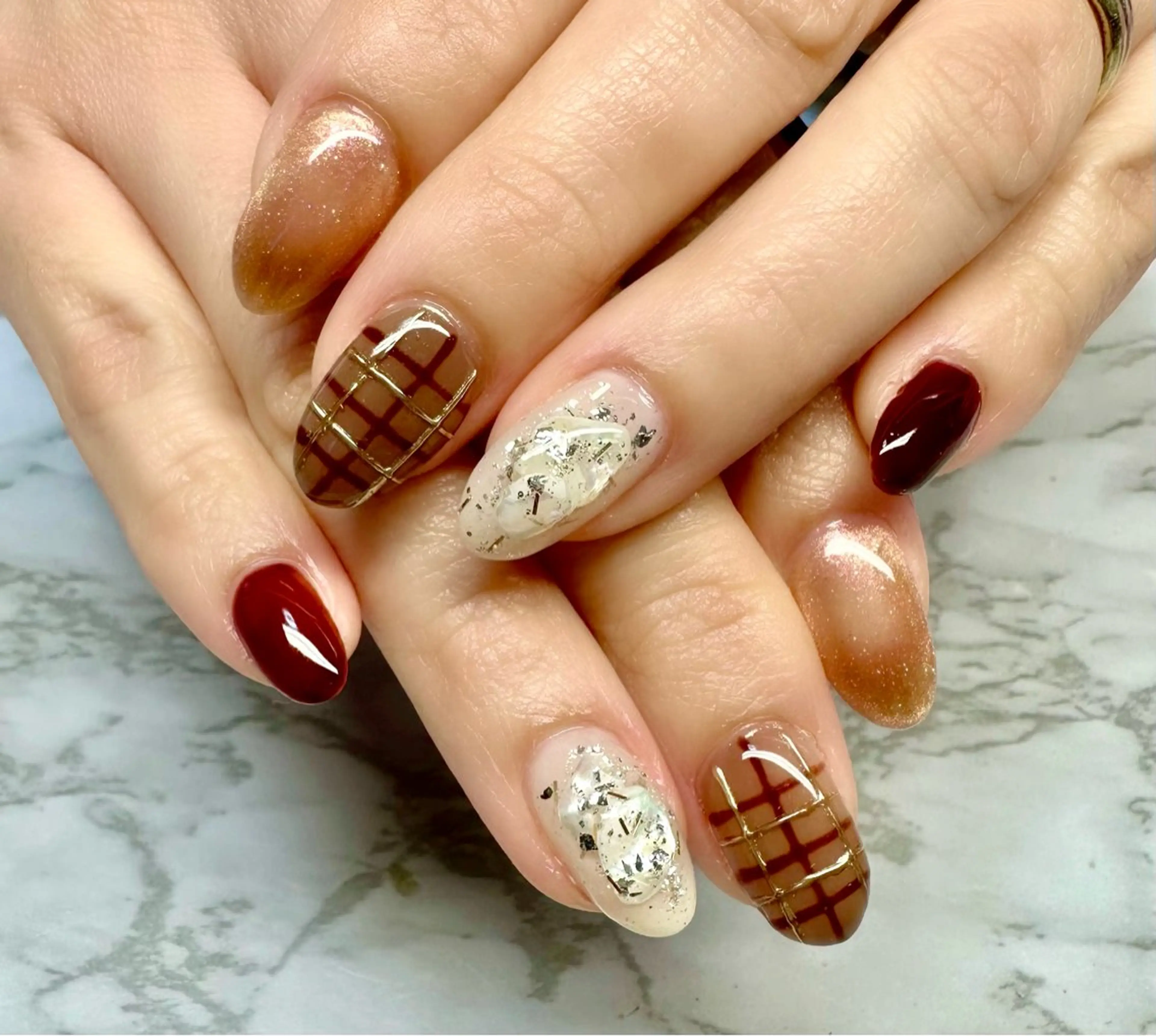 ネイル アートネイル マグネットネイル ニュアンスネイル ワンカラーネイル 冬ネイル M.N_ nailのネイルデザイン