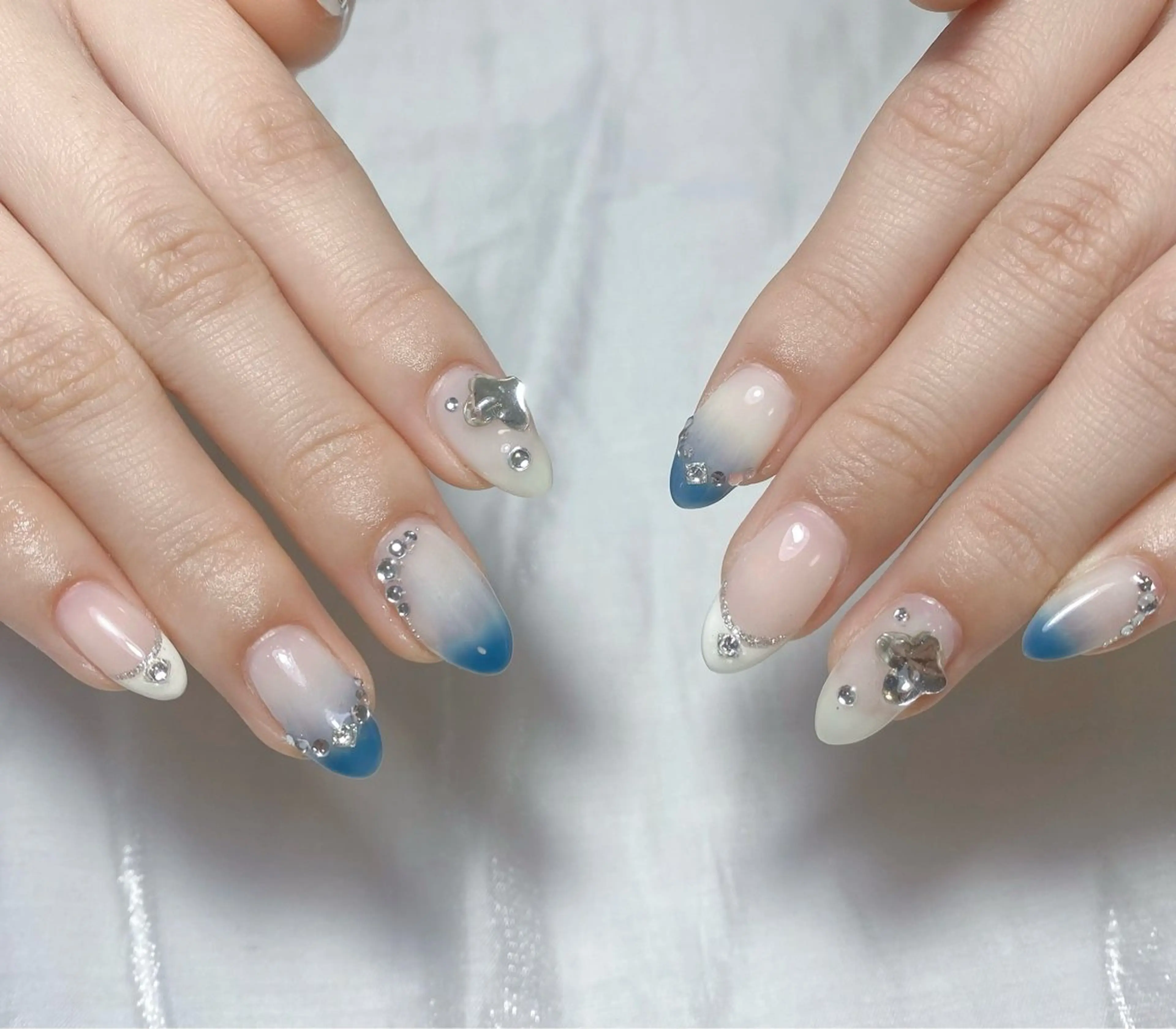 ネイル アートネイル フレンチネイル ジェルネイル グラデーション 韓国ネイル Nail Salon kihi大塚店のネイルデザイン